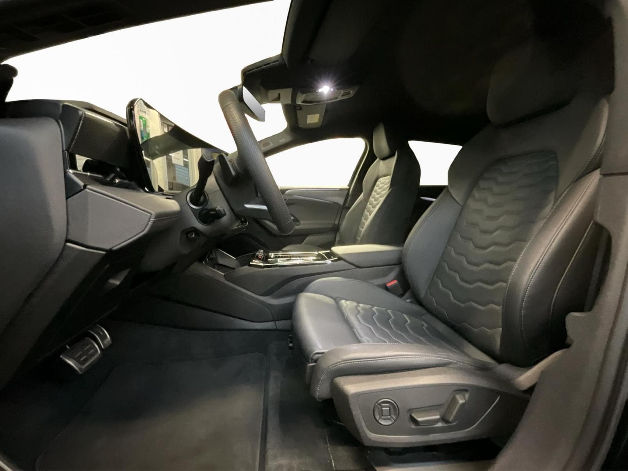 Audi S6 e-tron Tech-pro+P.Winter+AHK+LM21 (2025) - Foto 9