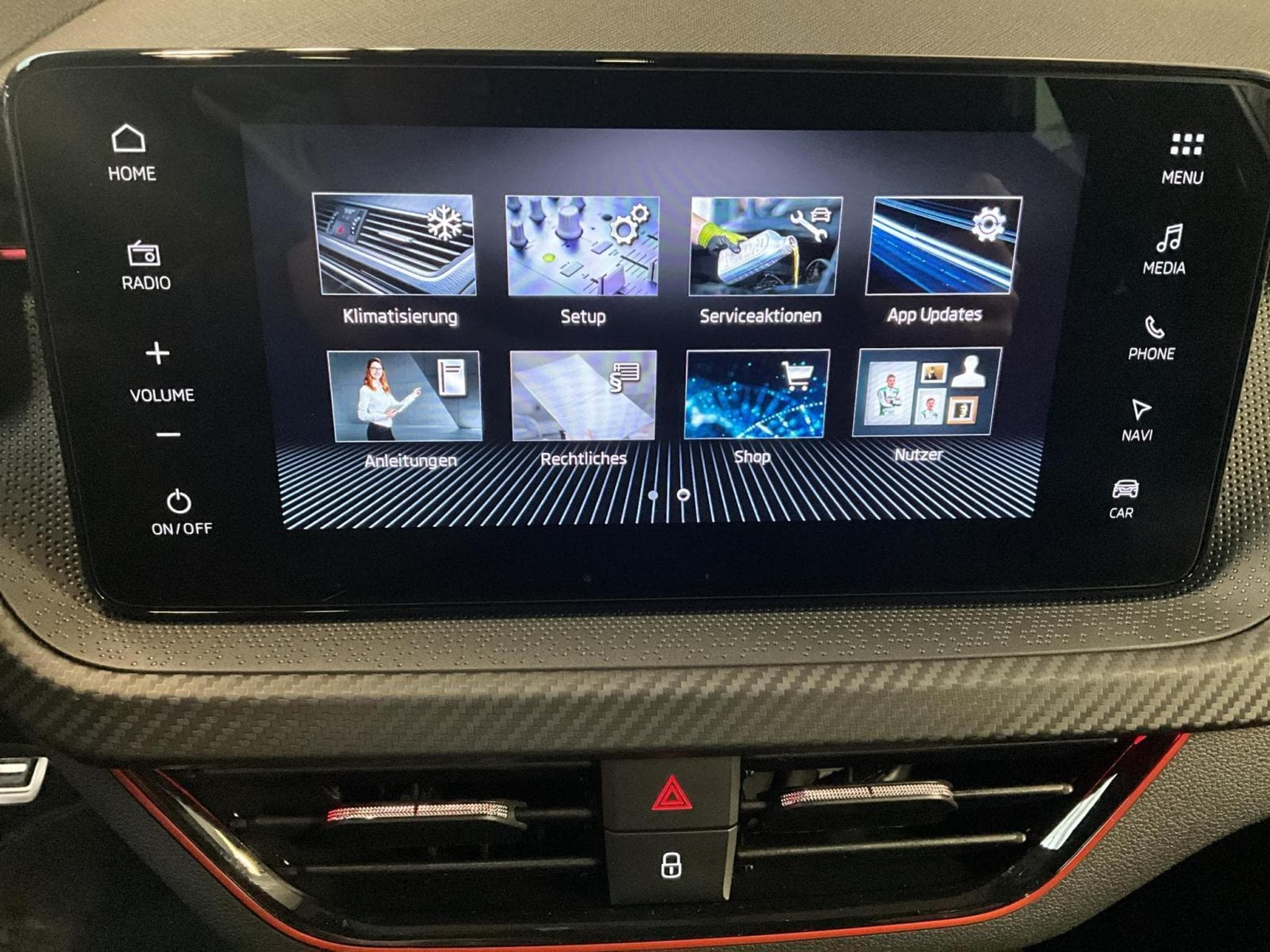 Skoda Scala Monte-Carlo+BVM+Pano+Navi (2024) - Photo 19