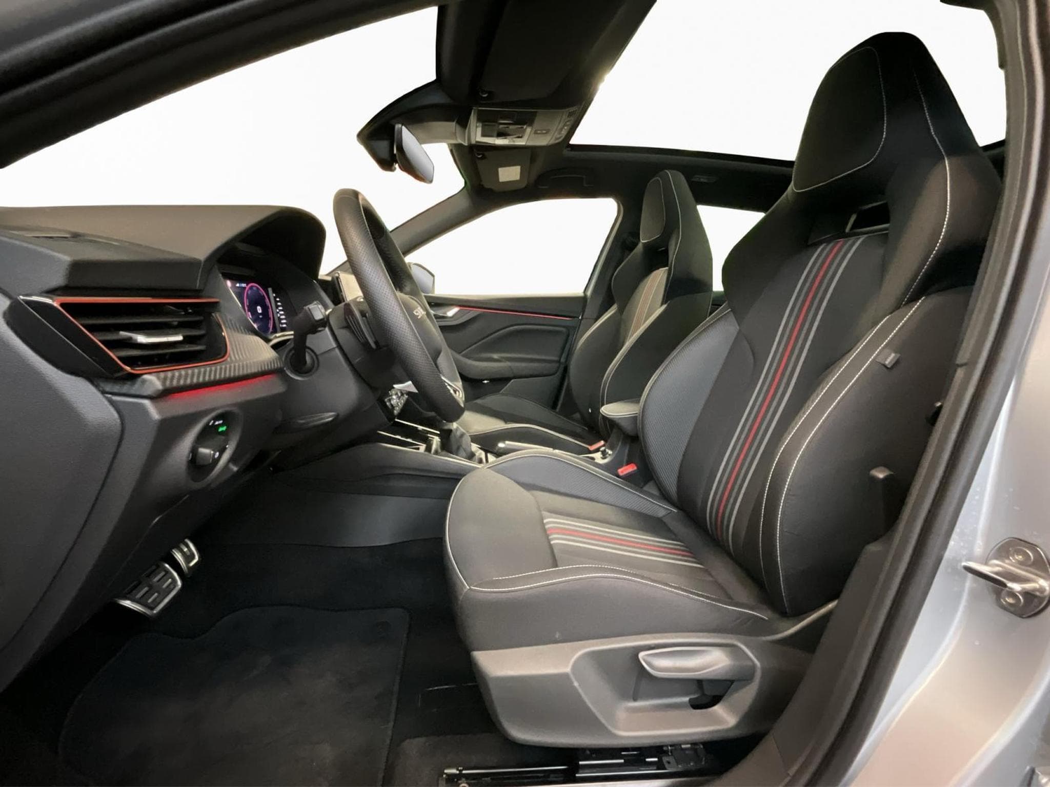 Skoda Scala Monte-Carlo+DSG+LED+NAVI (2025) - Foto 10