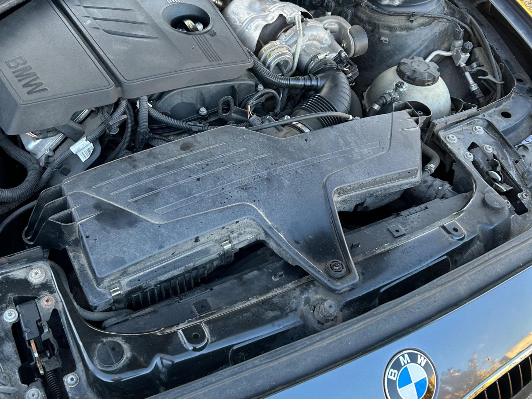 BMW Série 1 Lounge (2013) - Photo 3