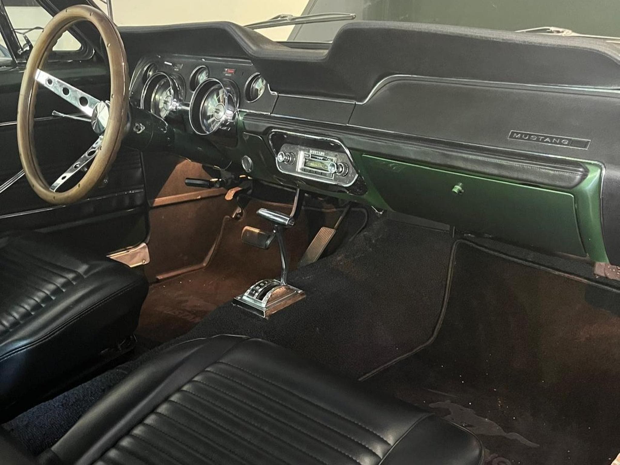 Ford Mustang 1967 - Oldtimer (1970) - Foto 10