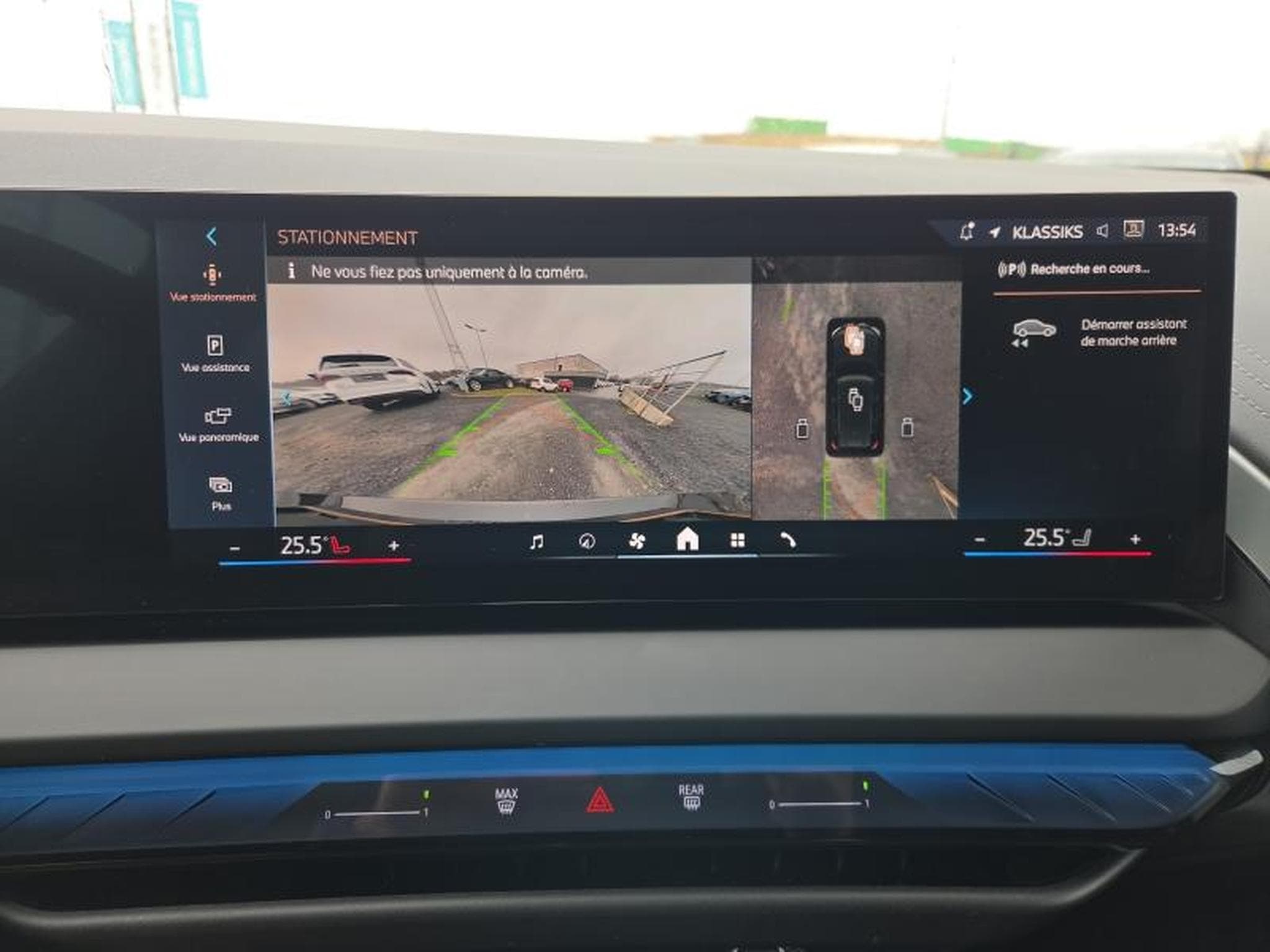 BMW X3 xDrive30e / Hybride (2025) - Photo 16