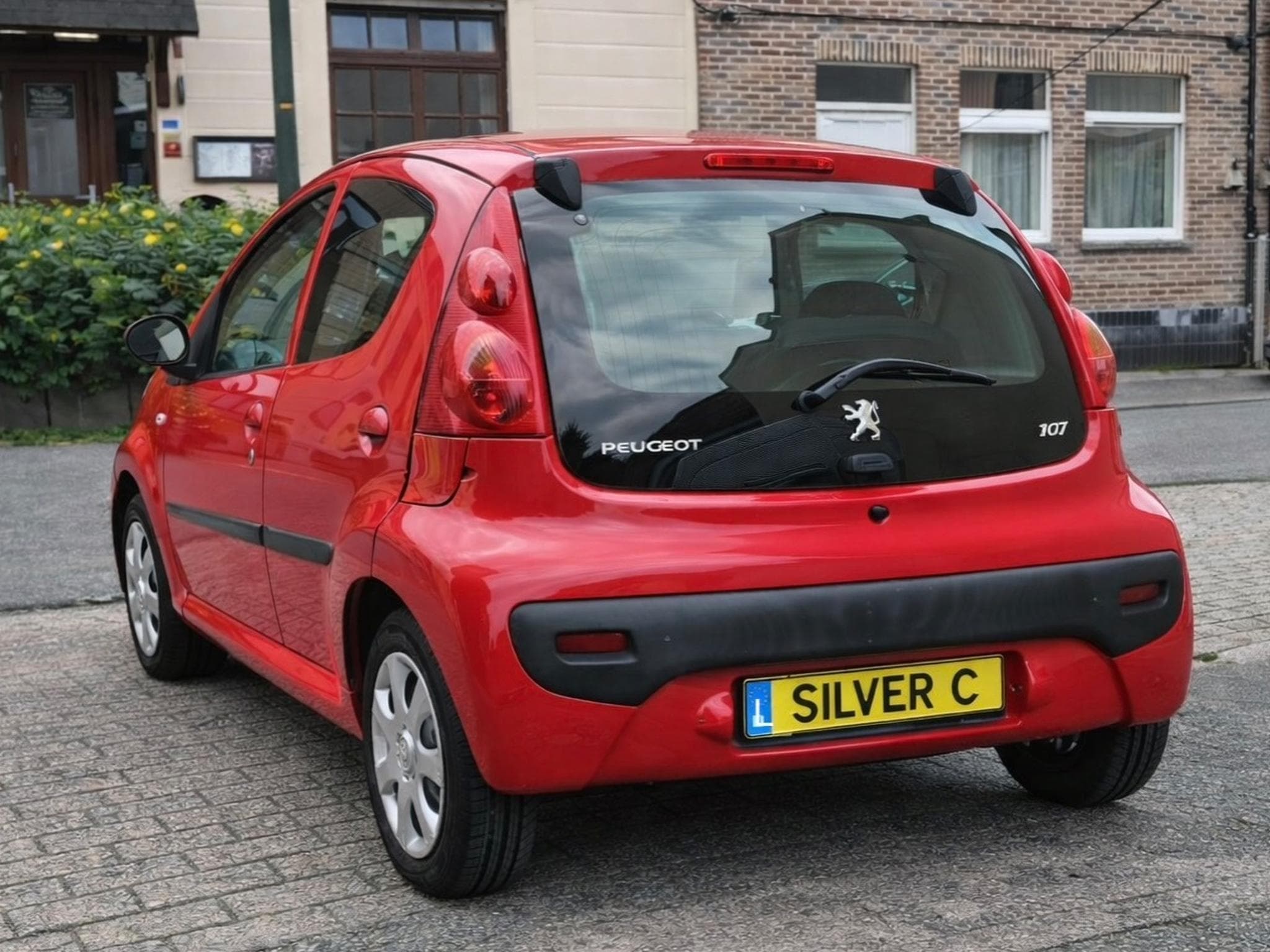 Peugeot 107 12 mois de garantie (2012) - Photo 2