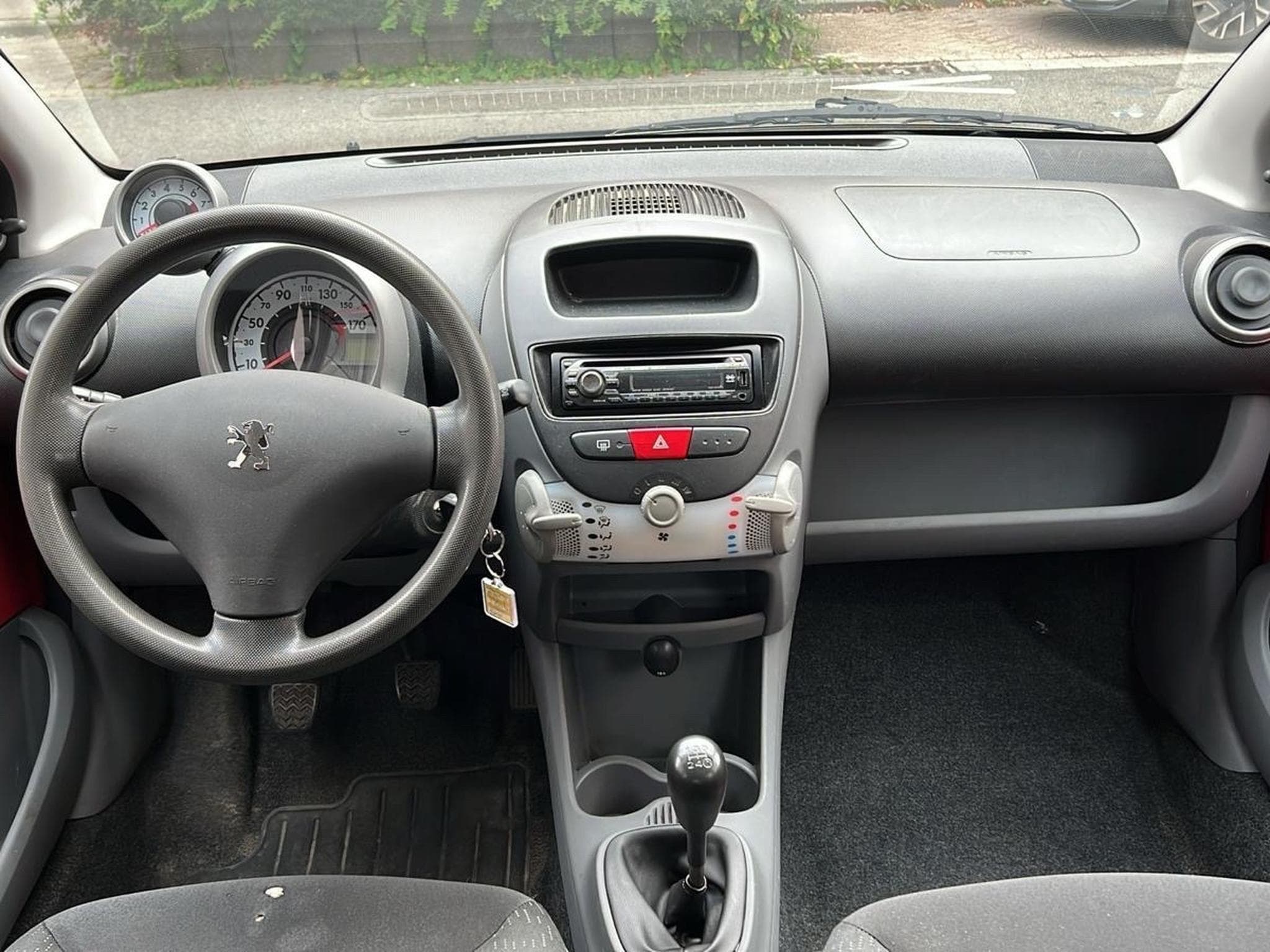 Peugeot 107 12 mois de garantie (2012) - Photo 3