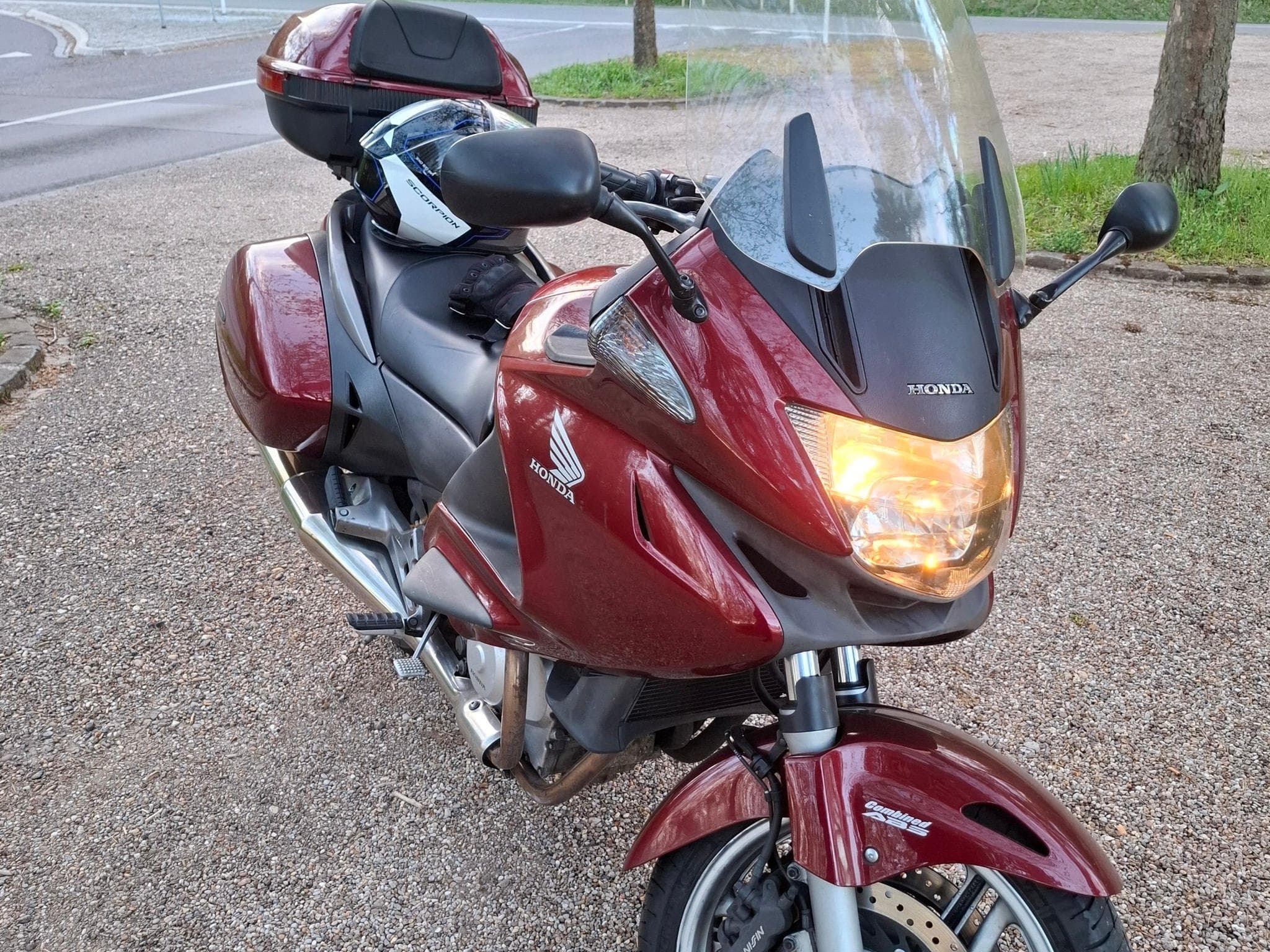 Honda Deauville NC700 (2008) - Foto 1