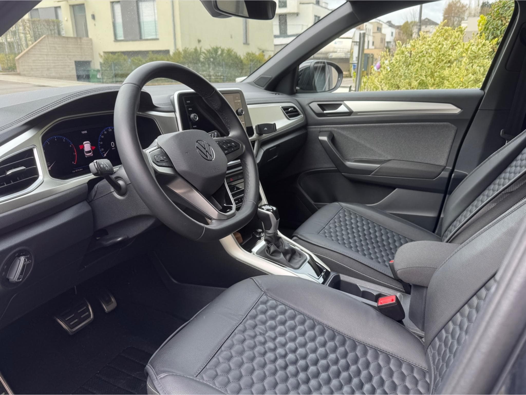 VW T-Roc Move (2024) - Photo 2