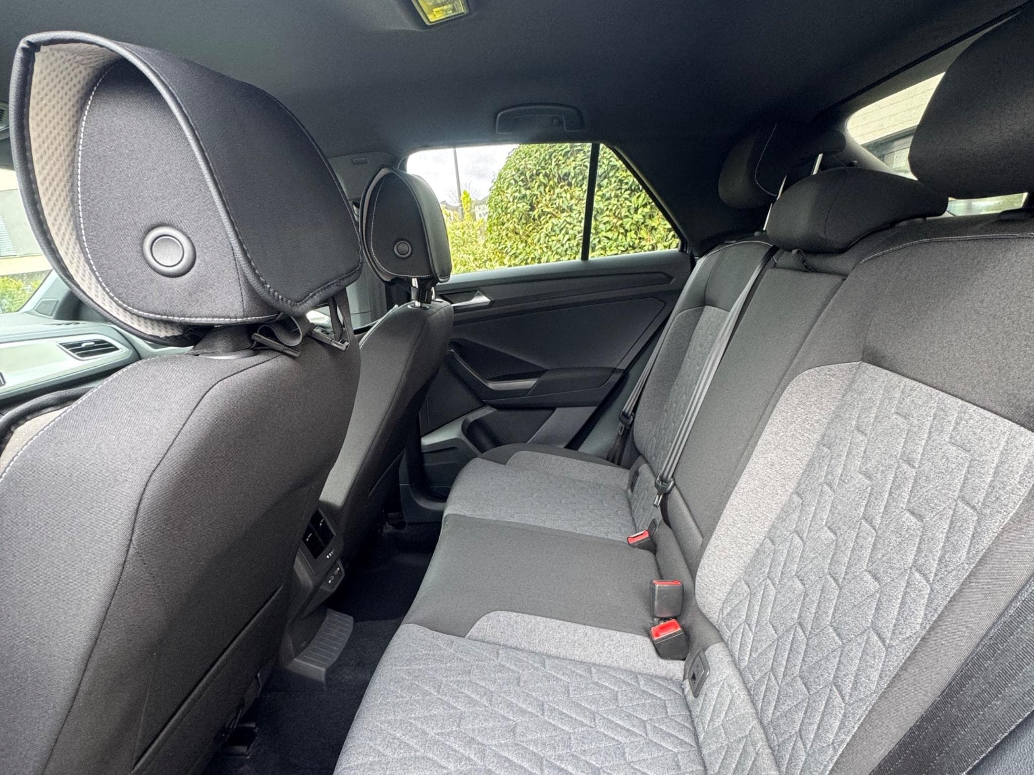 VW T-Roc Move (2024) - Photo 9