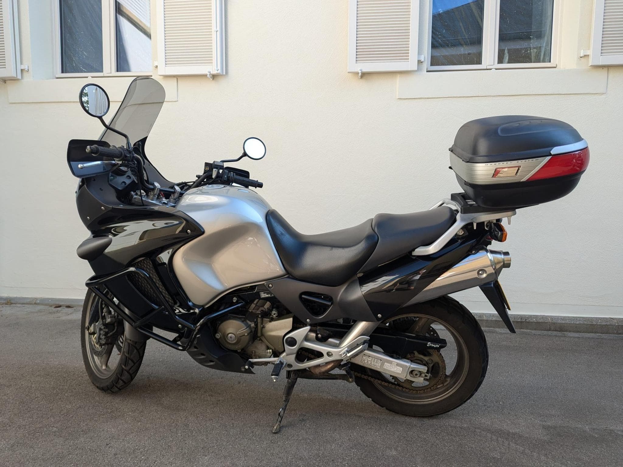 Honda Varadero (2001) - Photo 2