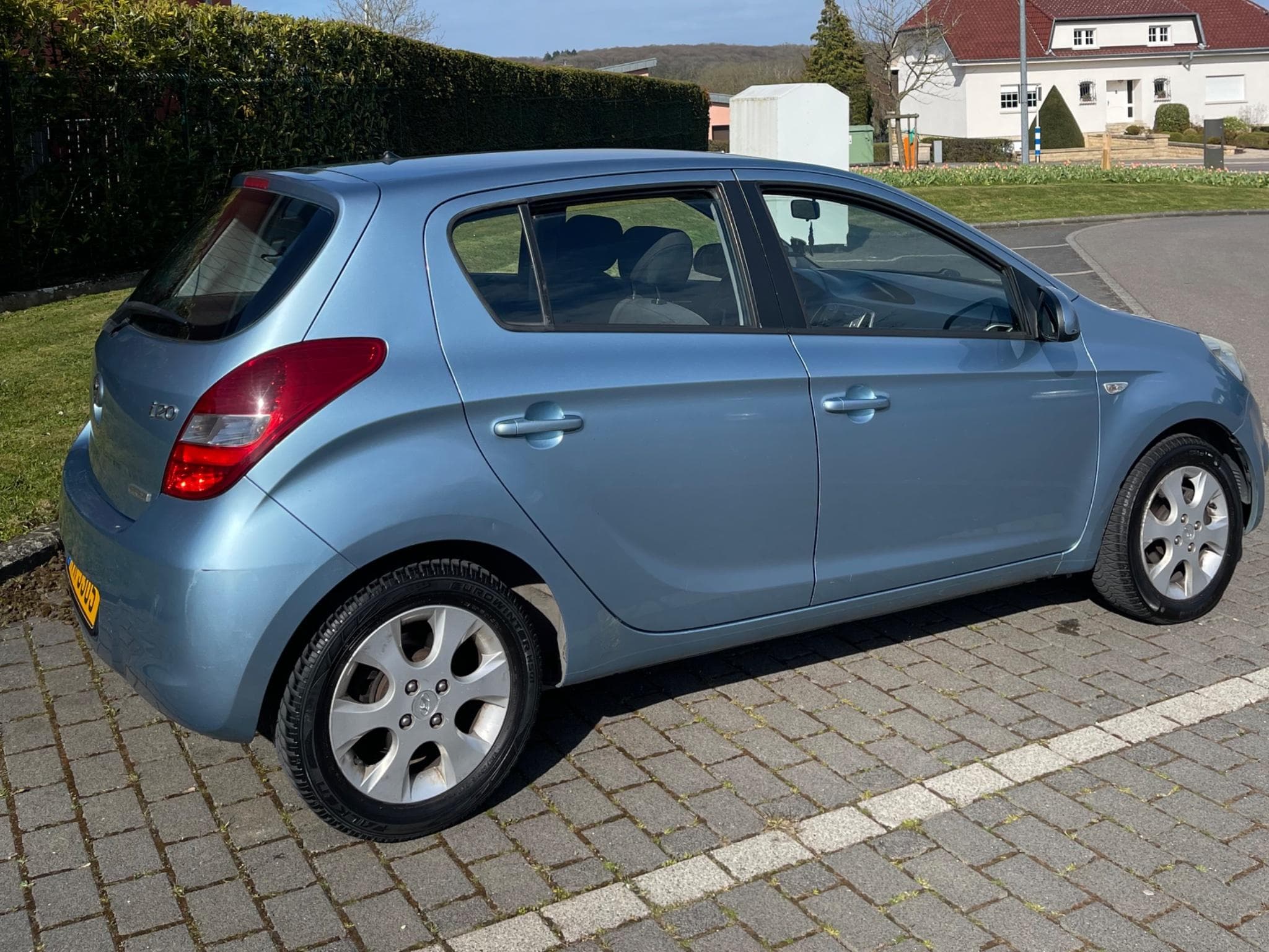 Hyundai i20 (2009) - Photo 2
