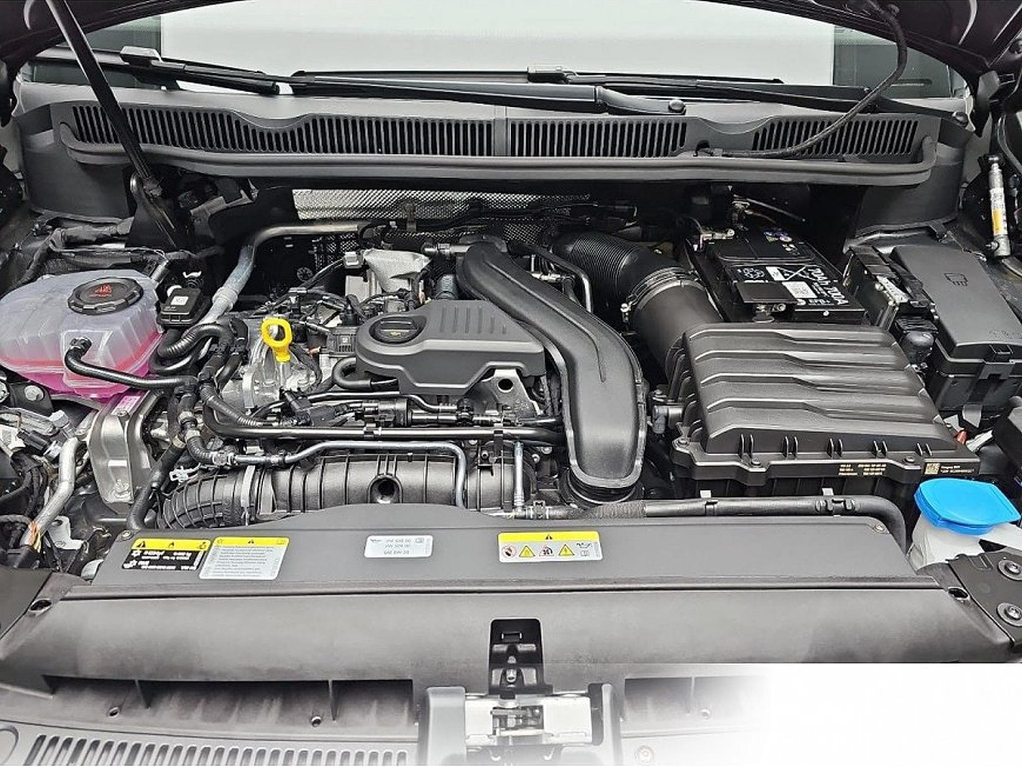 VW Touran (2026) - Foto 14