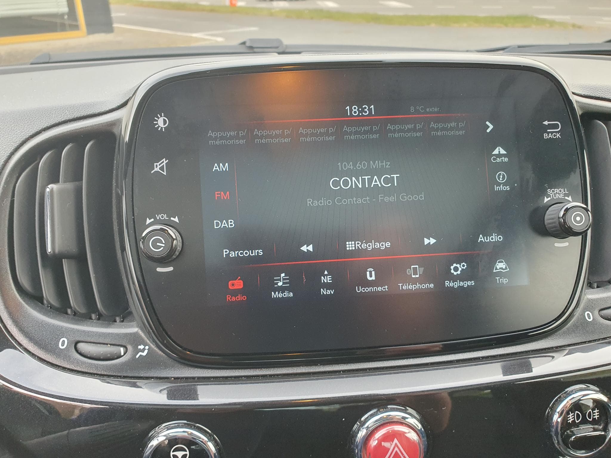 Fiat 500 1.0i MHEV Dolcevita (2023) - Photo 13