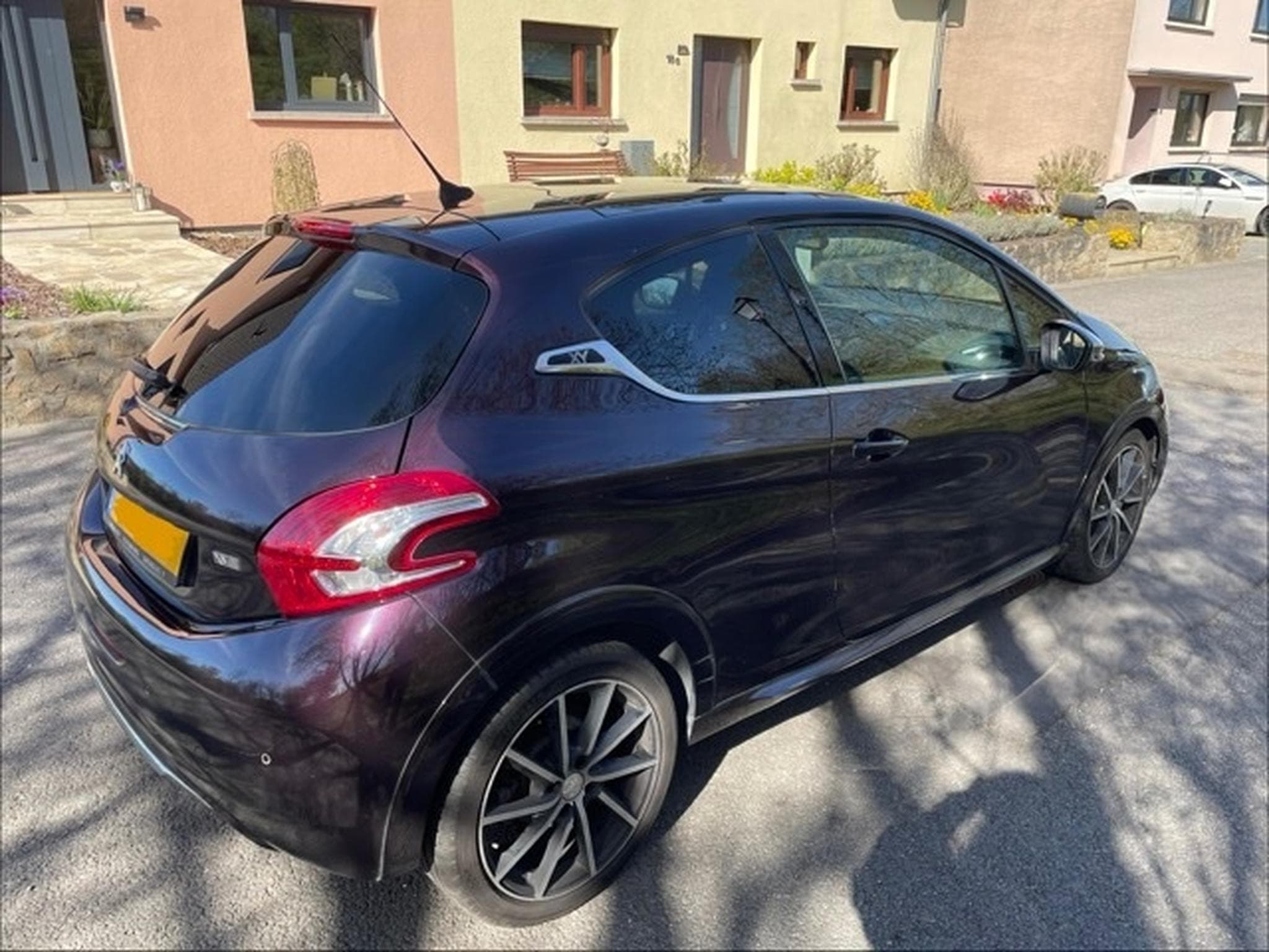 Peugeot 208 XY (2014) - Foto 2