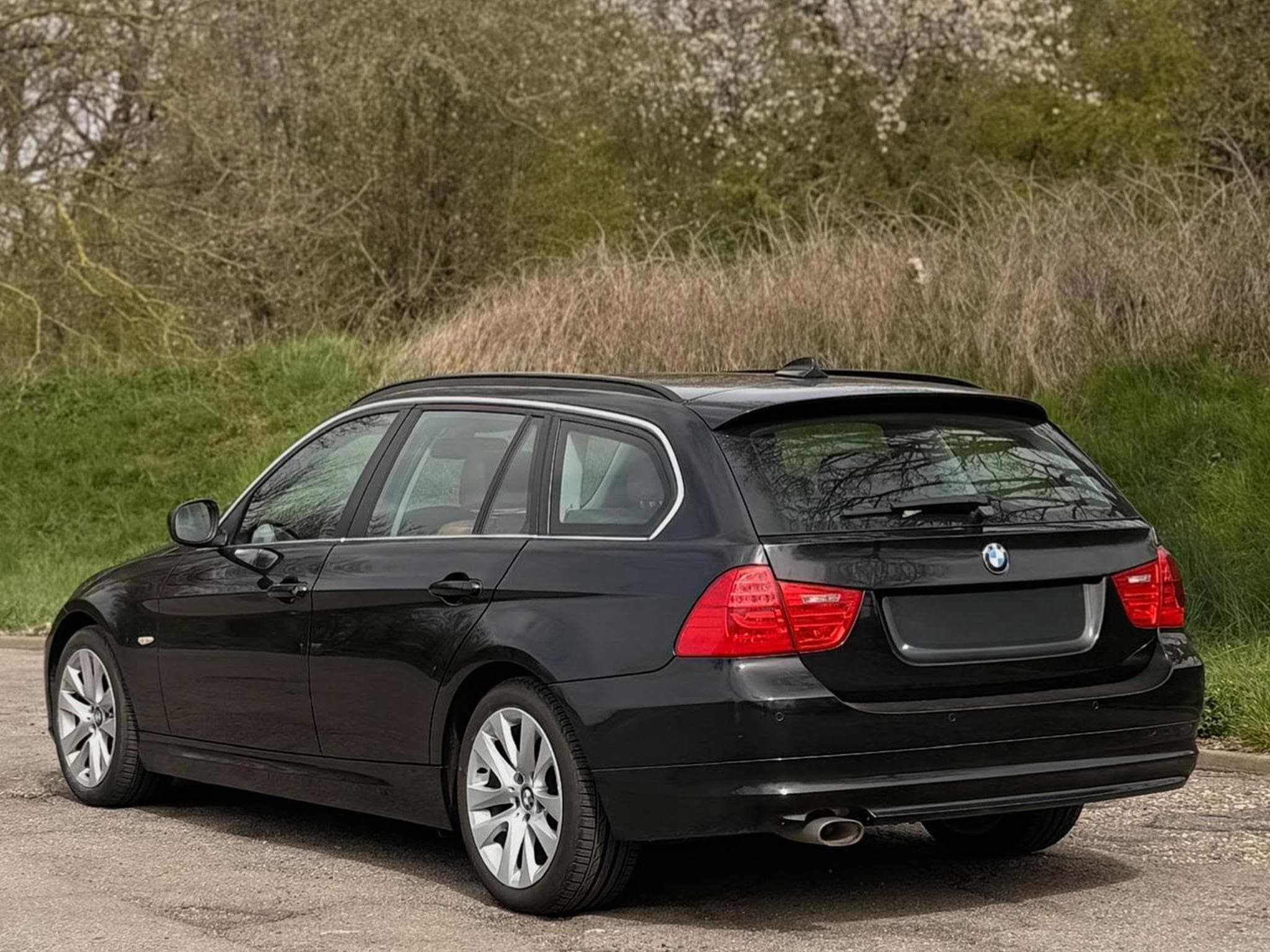 BMW 320 (2010) - Foto 2