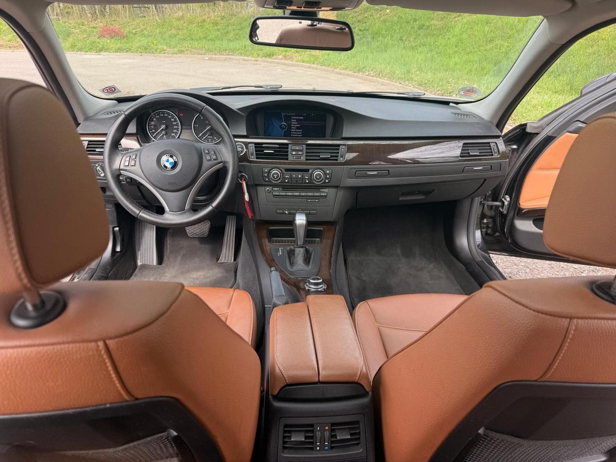 BMW 320 (2010) - Foto 3