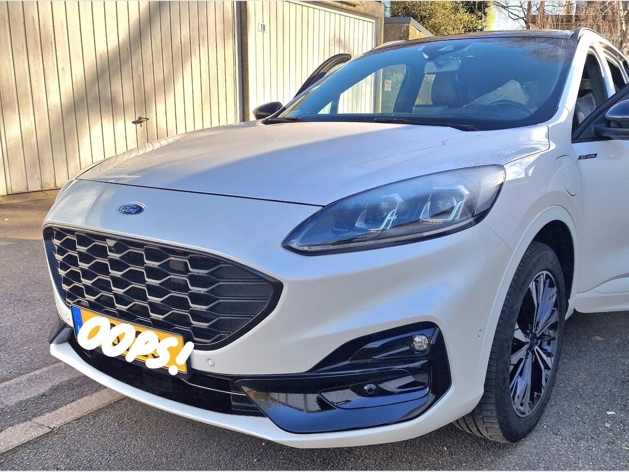 Ford Kuga ST-Line X (2022) - Photo 5