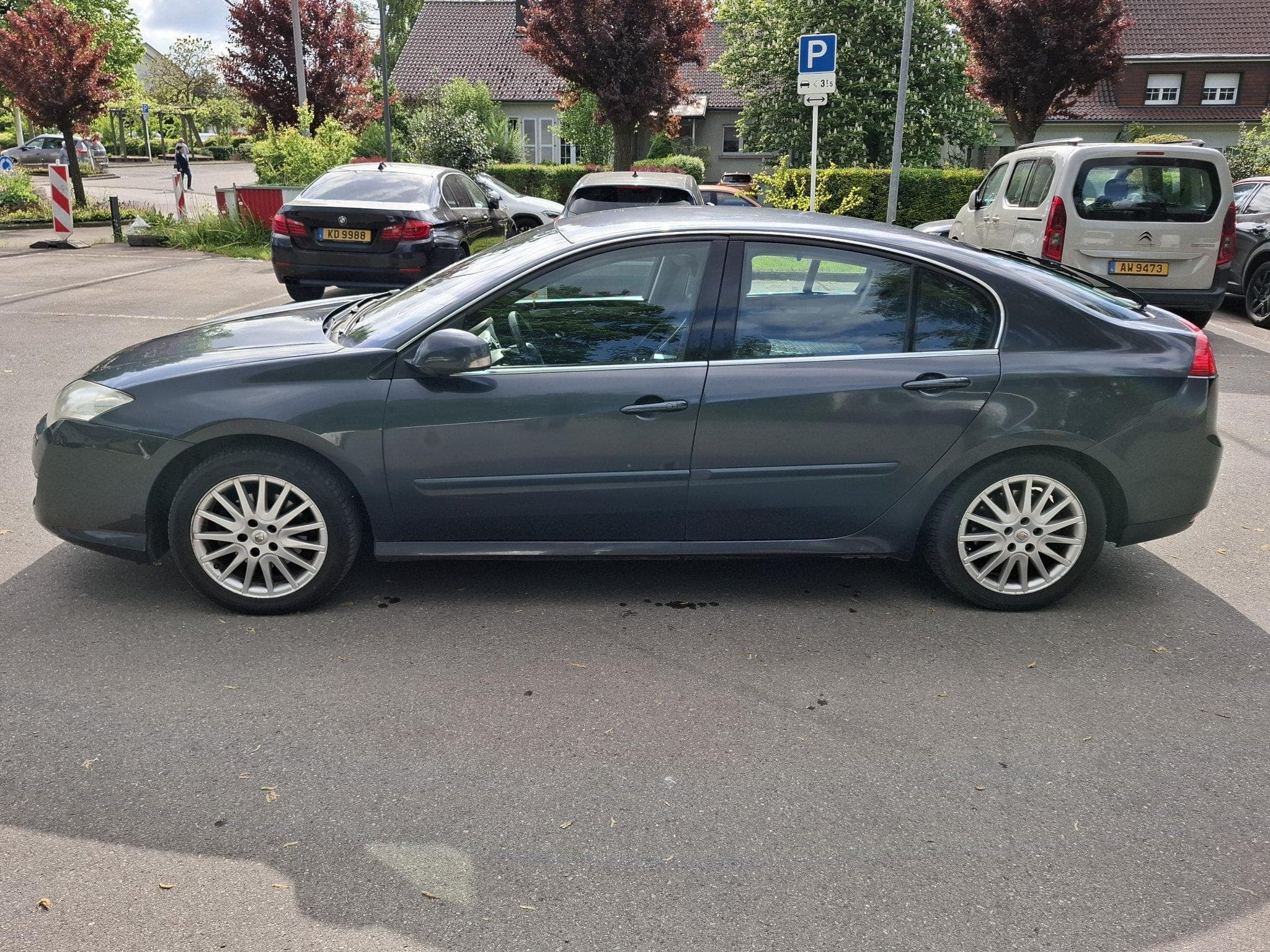 Renault Laguna Laguna 3 2.0 dCi 130 CV (2008) - Photo 2