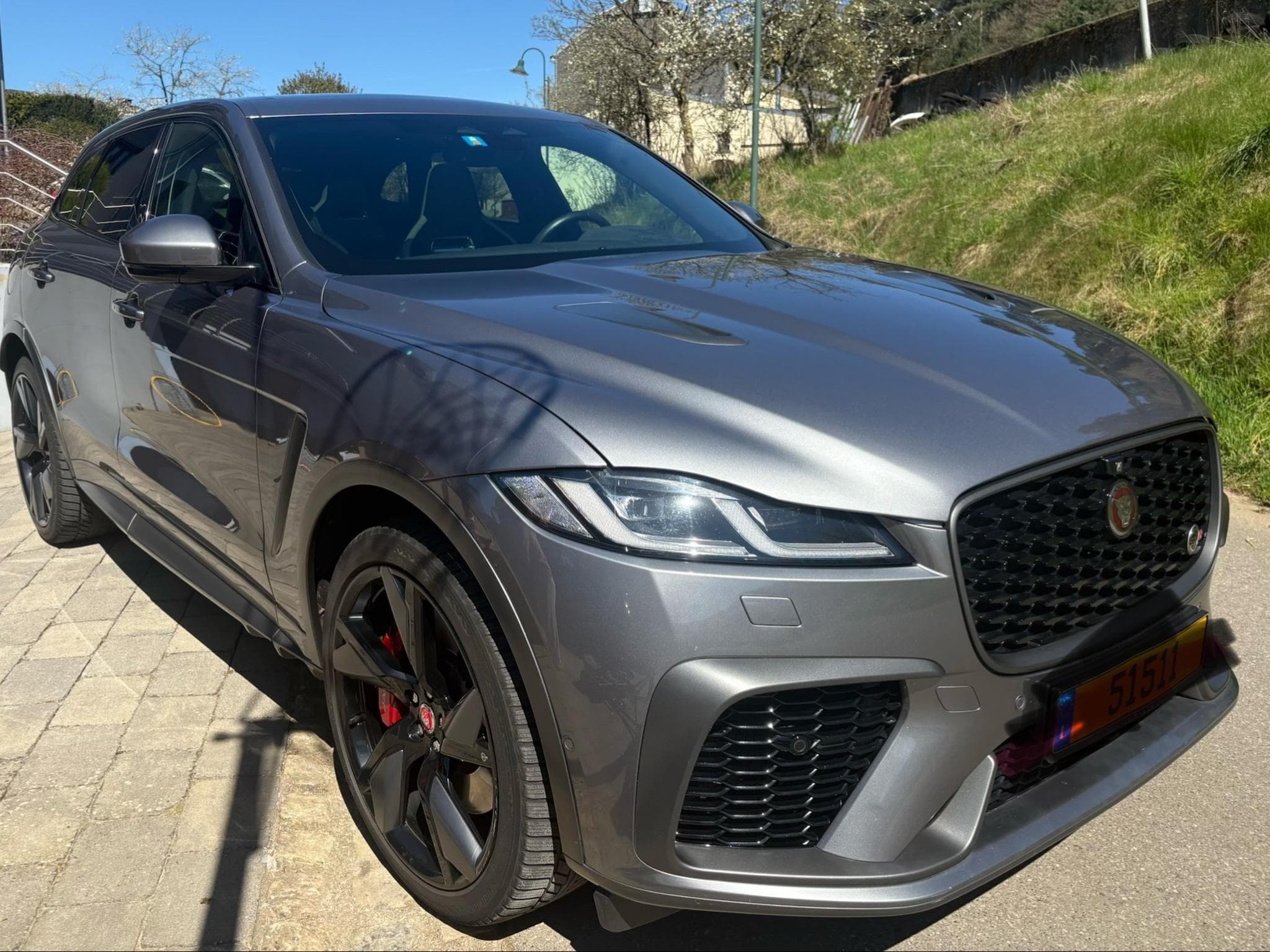 Jaguar F-Pace SVR (2021) - Photo 1