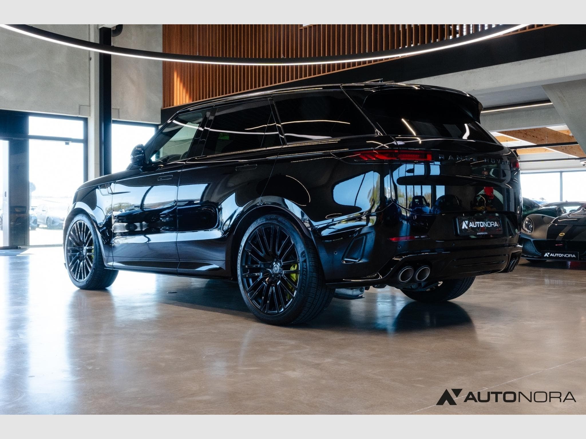 Land-Rover Range Rover Sport SV 635 Edition One (2024) - Photo 8