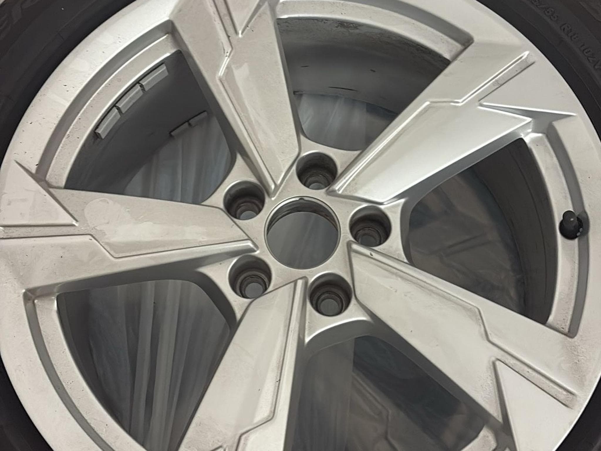 jantes_pneus – 18 - Photo 1