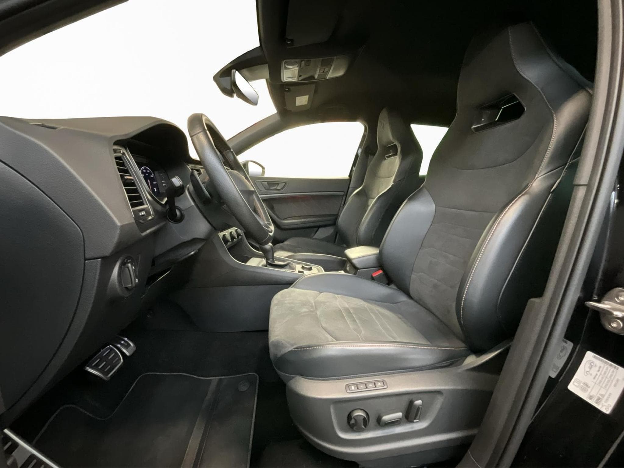 Cupra Ateca CUPRA+DSG+Led+RearView (2024) - Foto 9