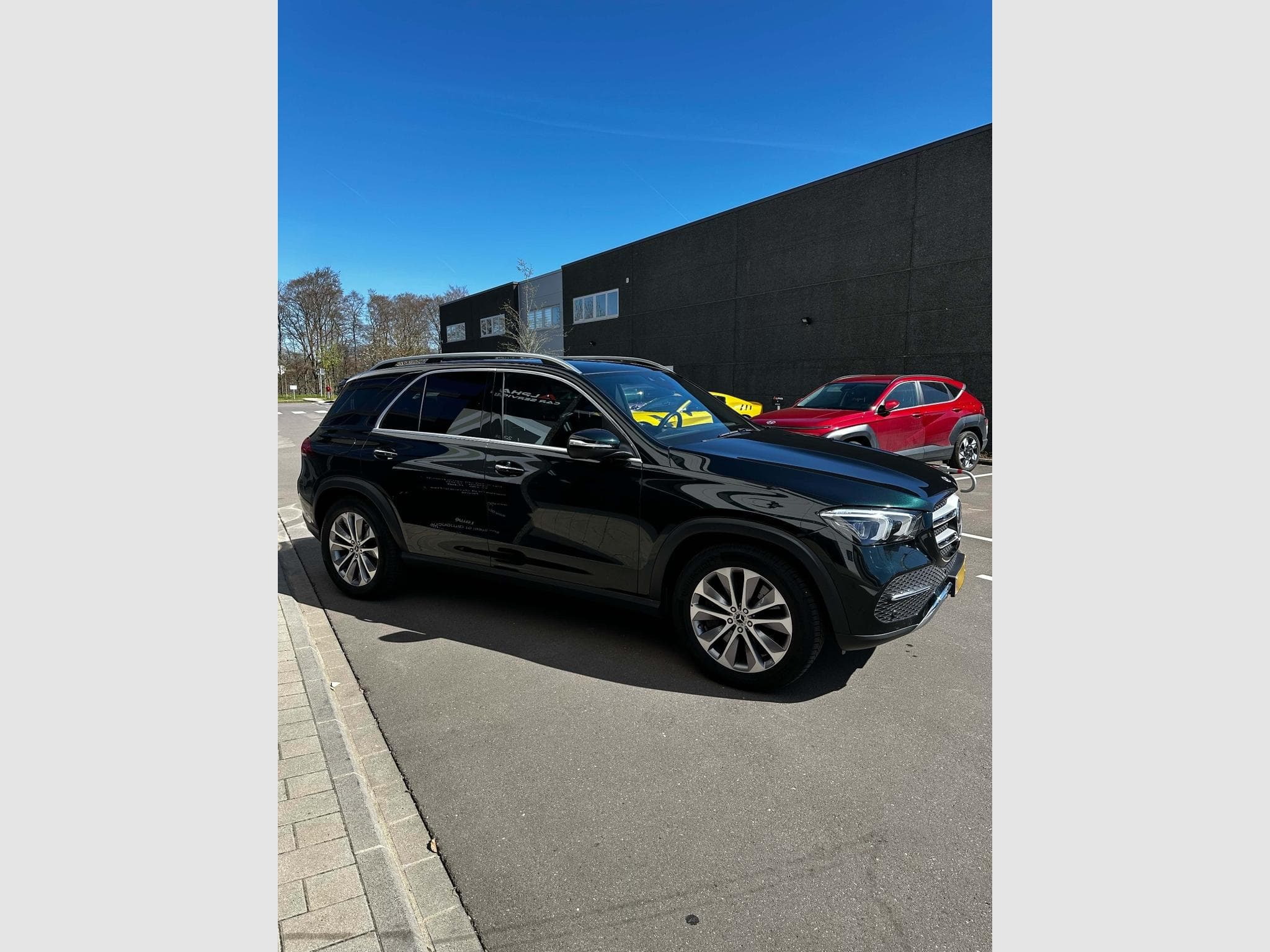 Mercedes GLE 350 4MATIC (2022) - Photo 3