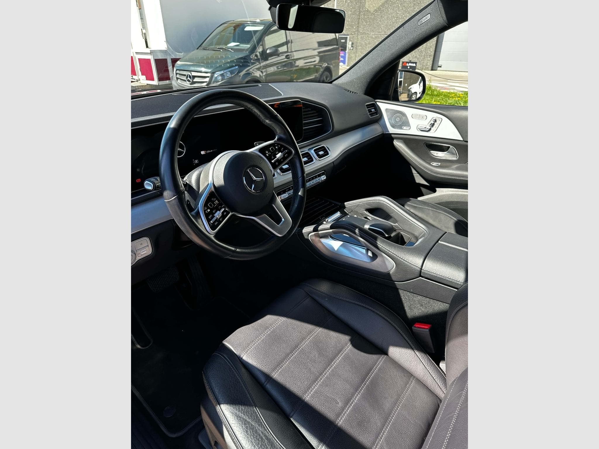 Mercedes GLE 350 4MATIC (2022) - Photo 9