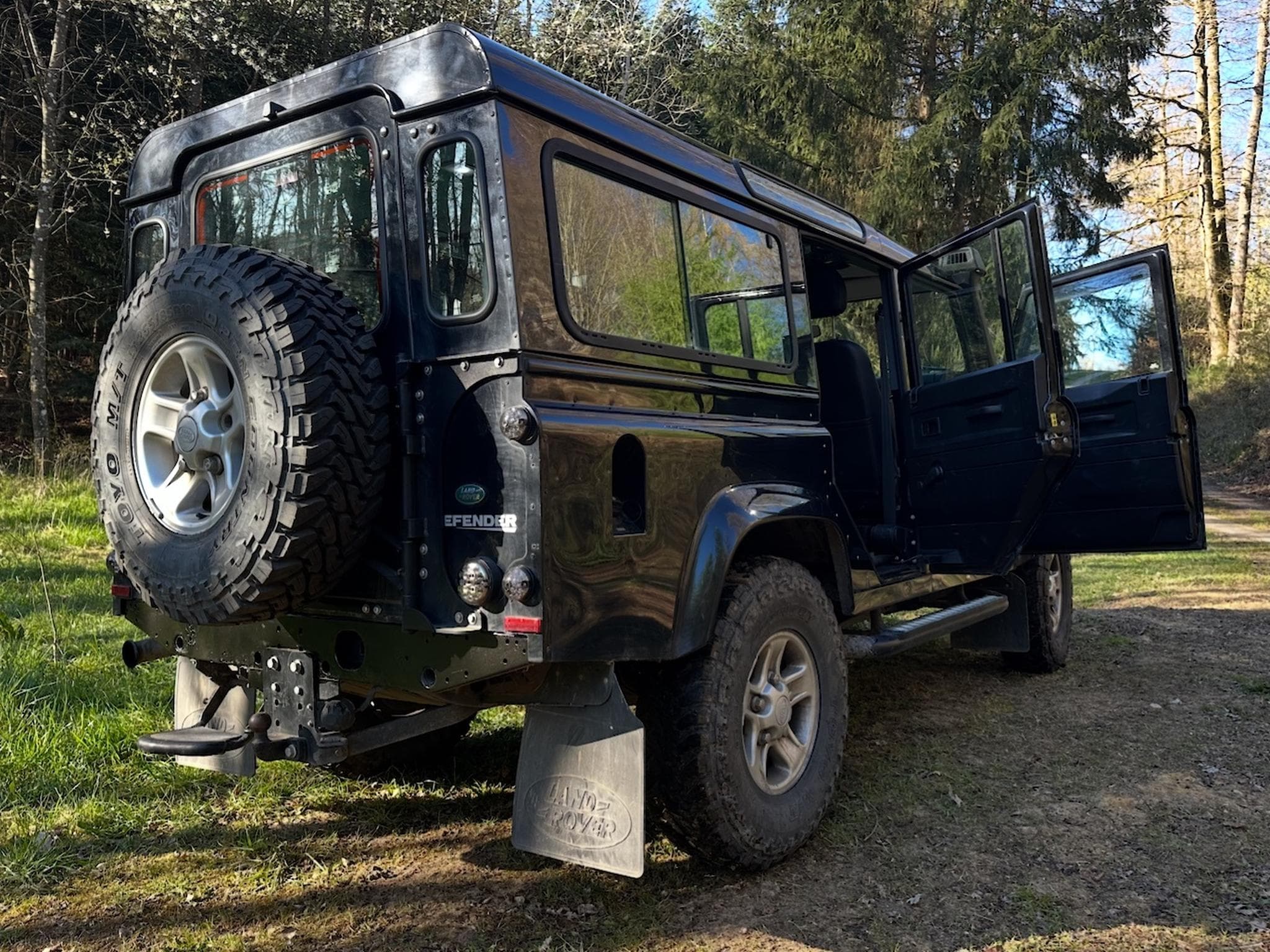 Land-Rover Defender TD4 (2012) - Photo 3