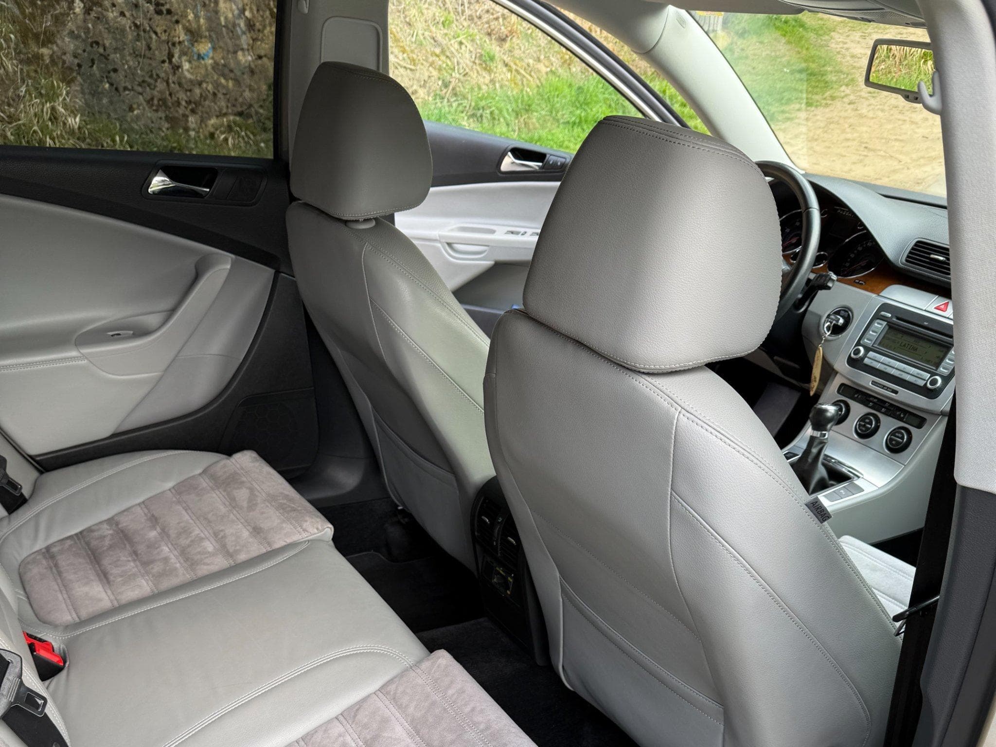 VW Passat B6 (2007) - Photo 10