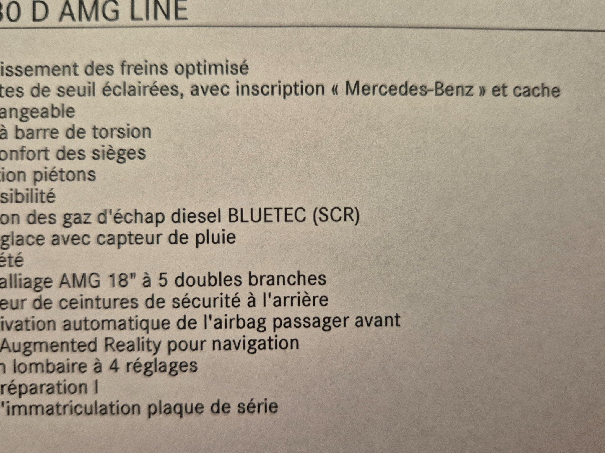 Mercedes A 180 A 180 D 116cv AMG LINE Auto 8G-DCT (2026) - Photo 12