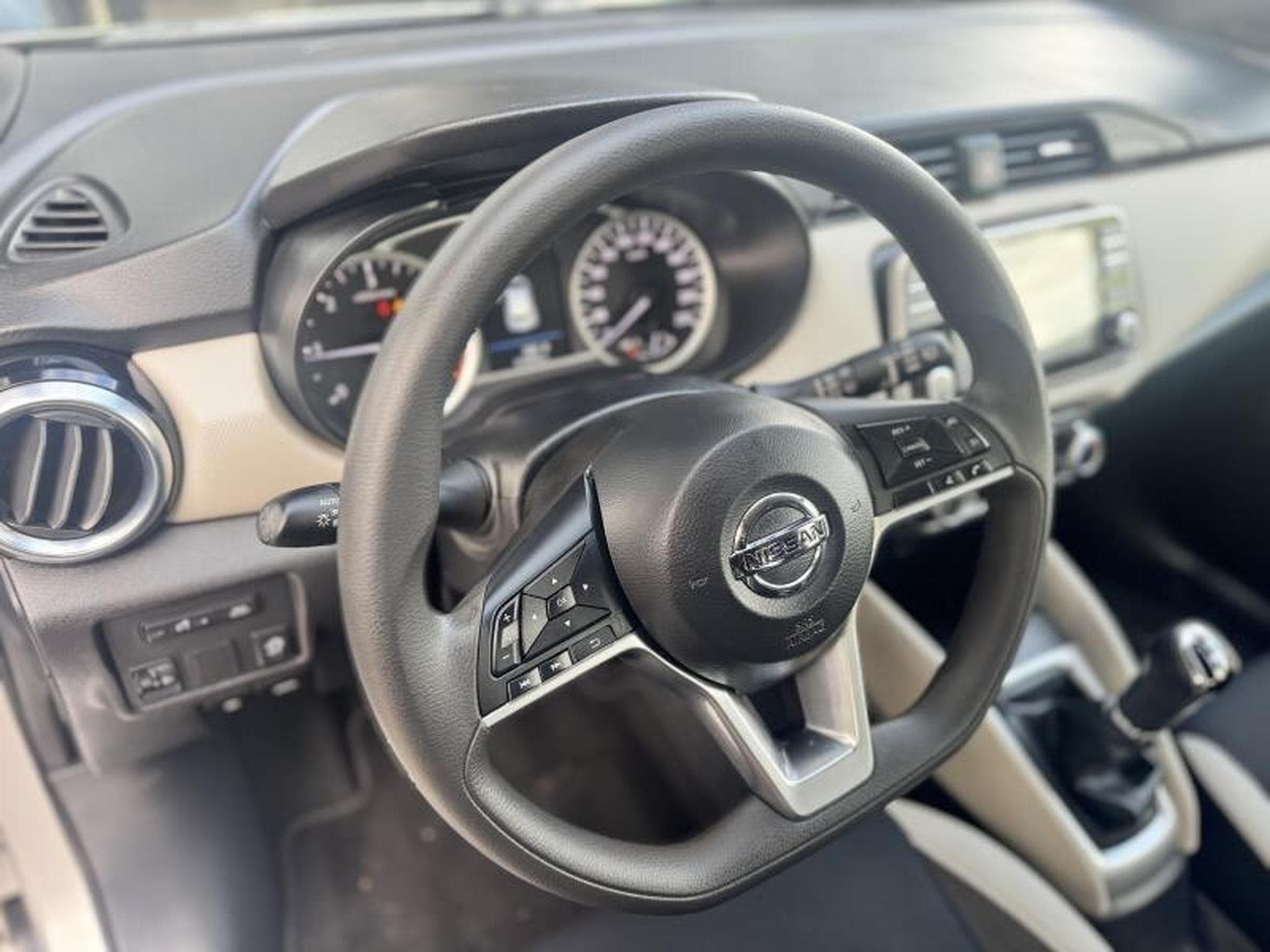 Nissan Micra 1.5L 90CV (2019) - Foto 4