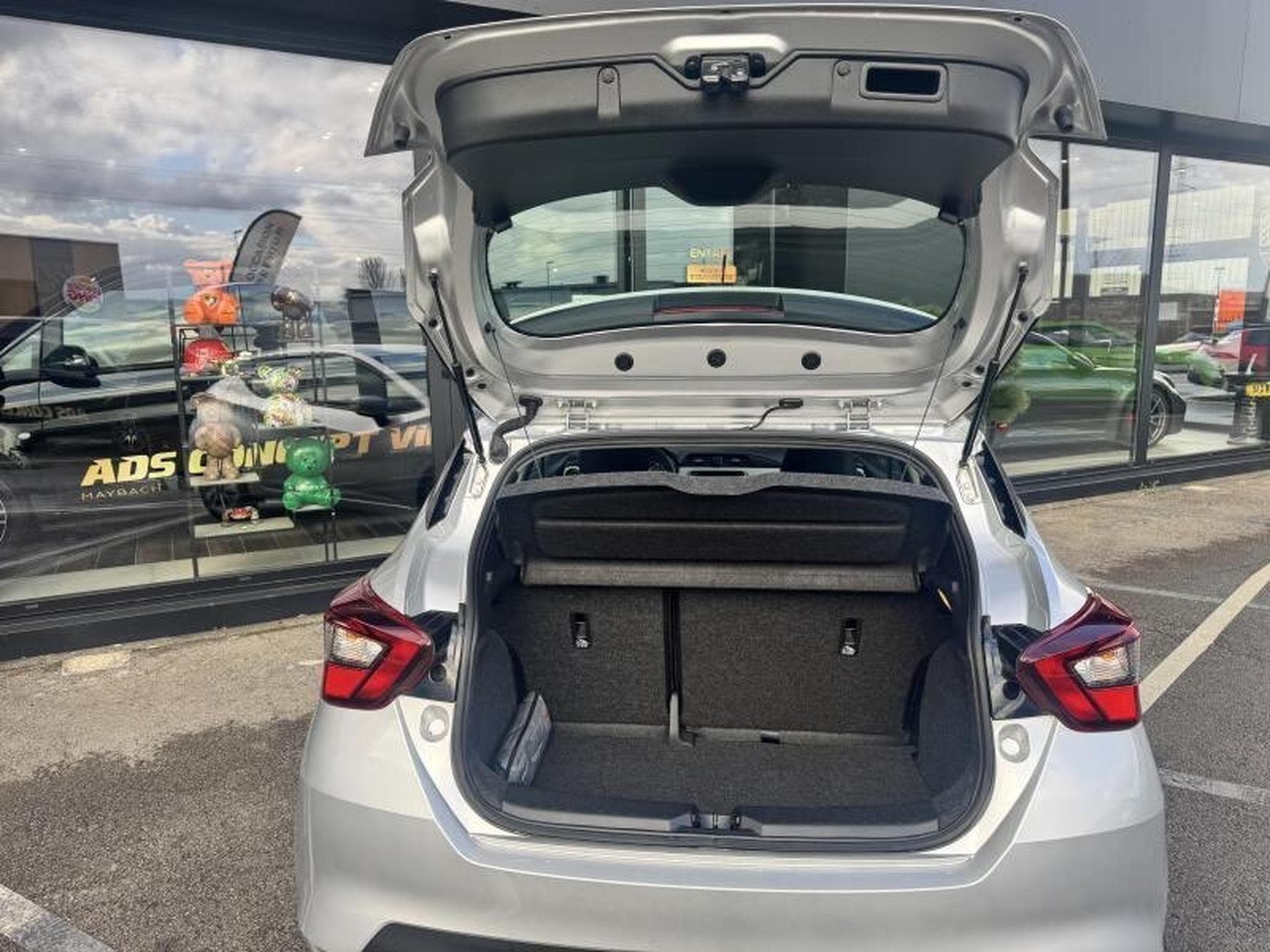 Nissan Micra 1.5L 90CV (2019) - Foto 8