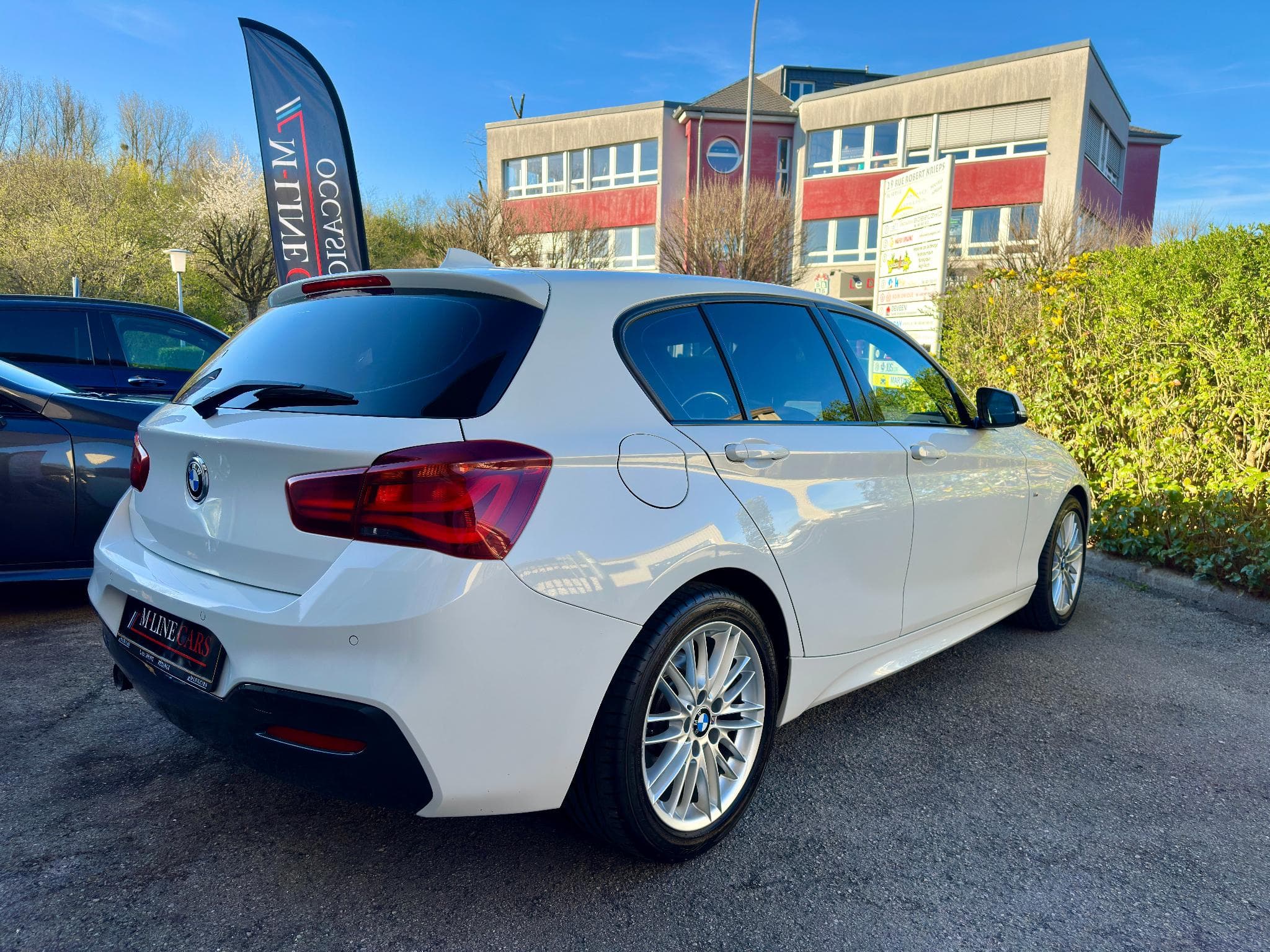 BMW 116 (F20) 116i 109ch M Sport (2019) - Photo 8