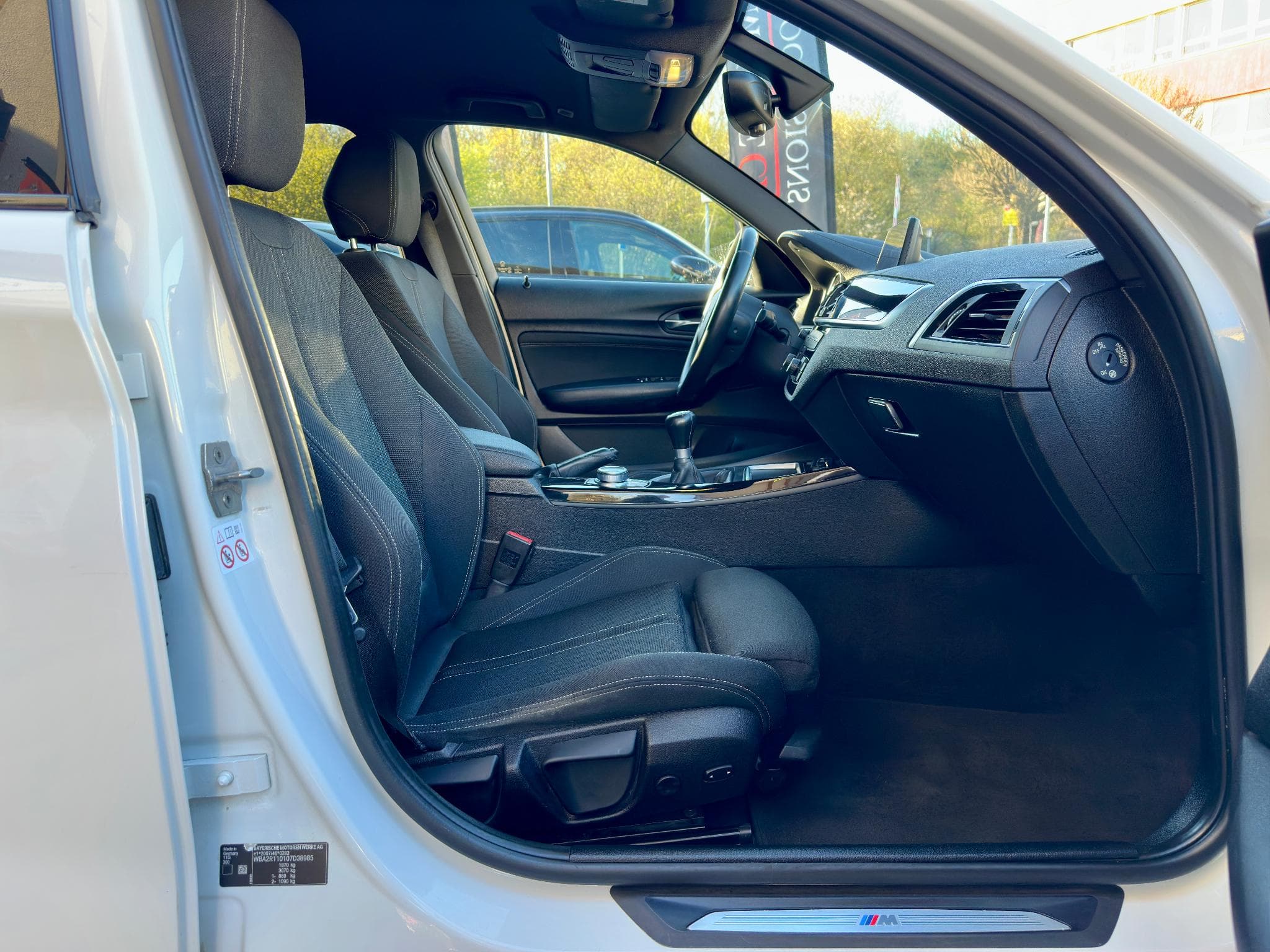 BMW 116 (F20) 116i 109ch M Sport (2019) - Photo 17