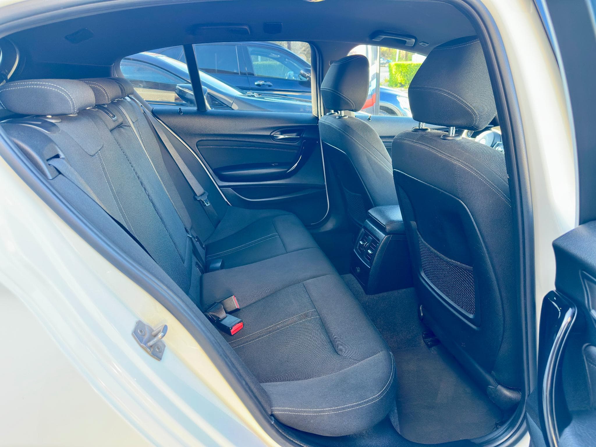 BMW 116 (F20) 116i 109ch M Sport (2019) - Photo 16