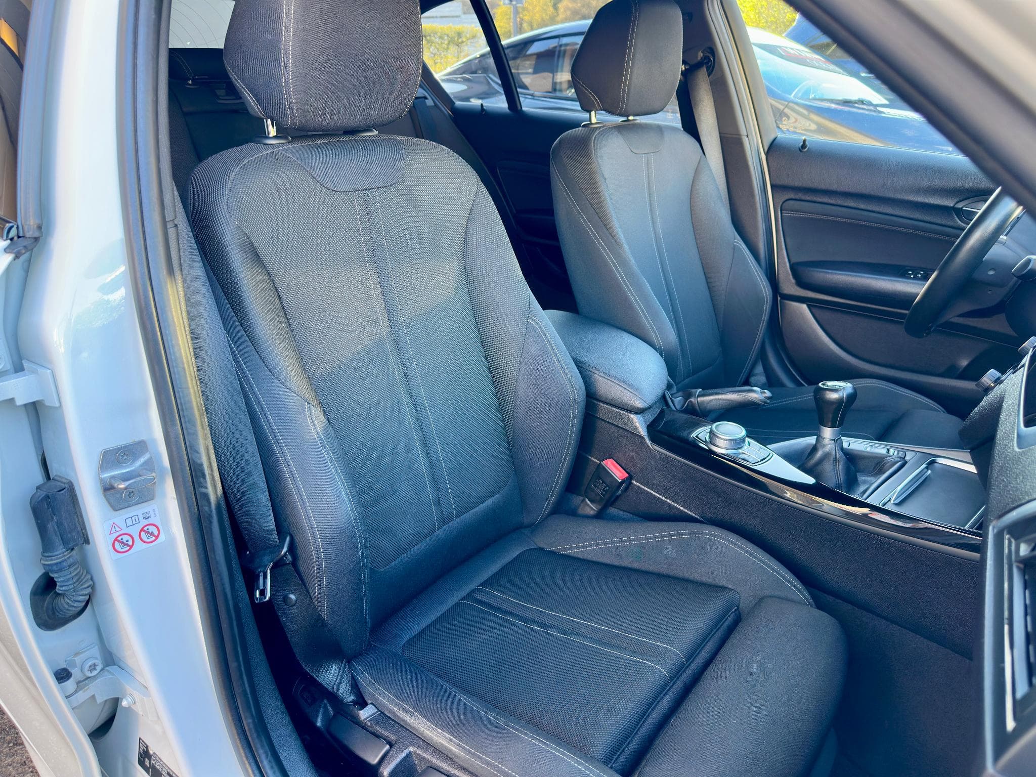 BMW 116 (F20) 116i 109ch M Sport (2019) - Photo 18