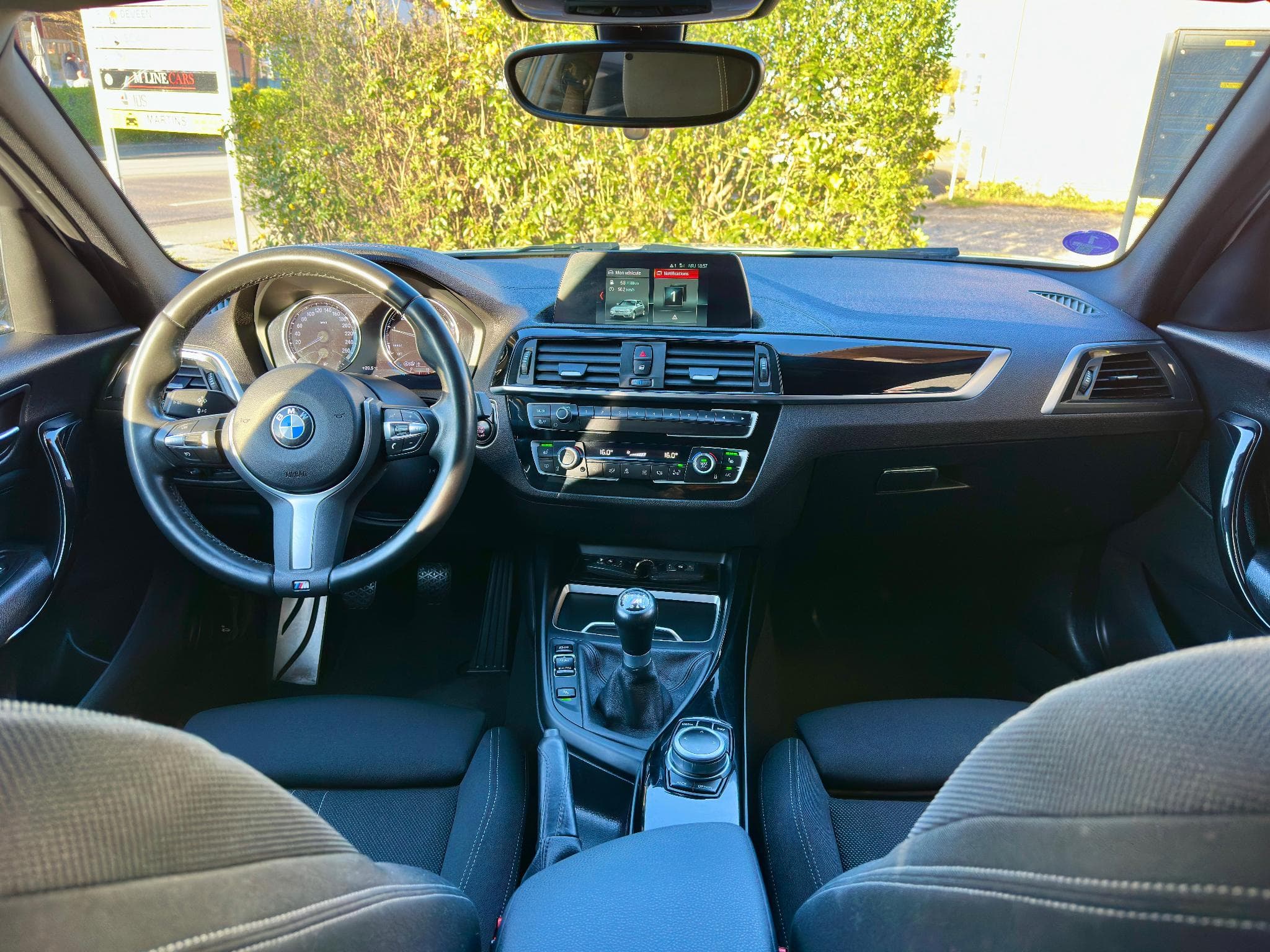 BMW 116 (F20) 116i 109ch M Sport (2019) - Photo 19