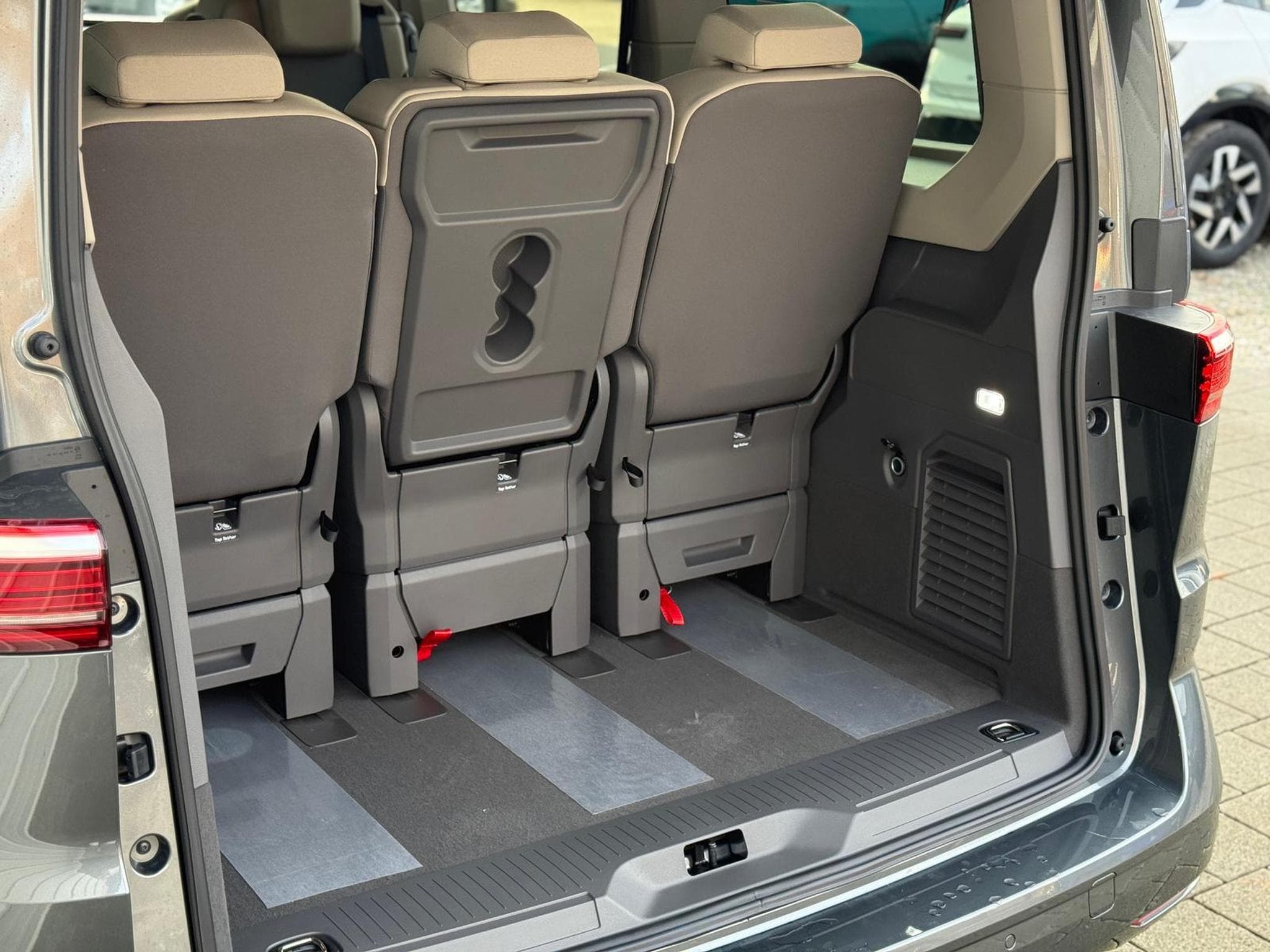 VW T7 Business (2026) - Foto 18