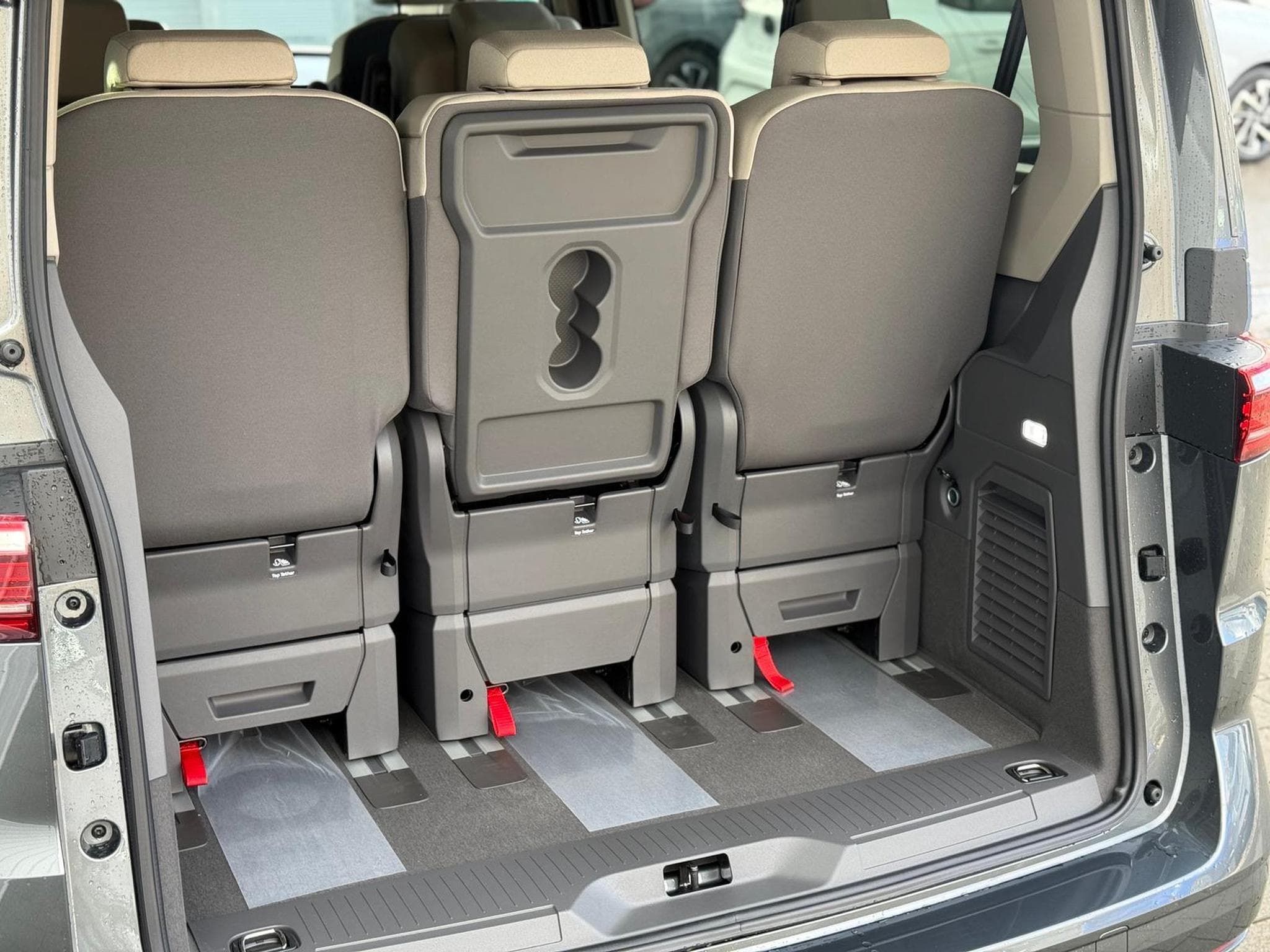 VW T7 Business (2026) - Foto 18