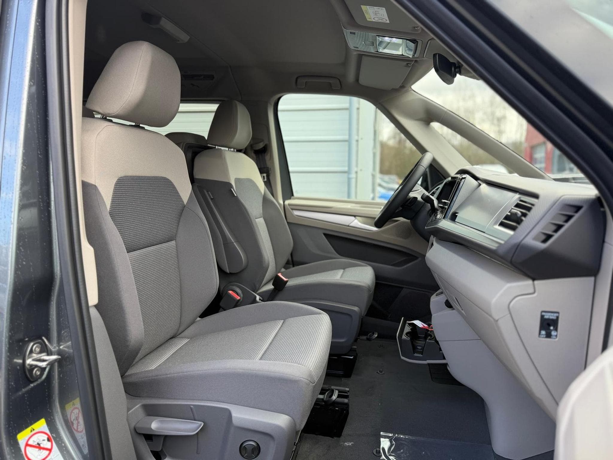 VW T7 Business (2026) - Foto 4