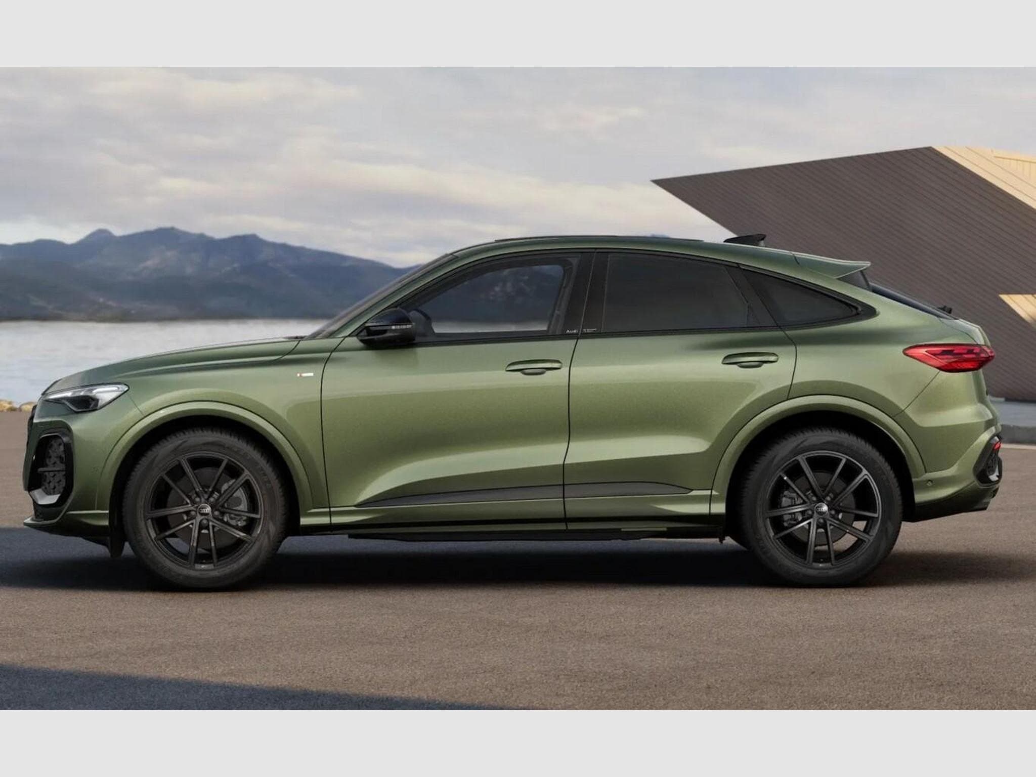 Audi Q5 Sportback S line (2025) - Foto 2