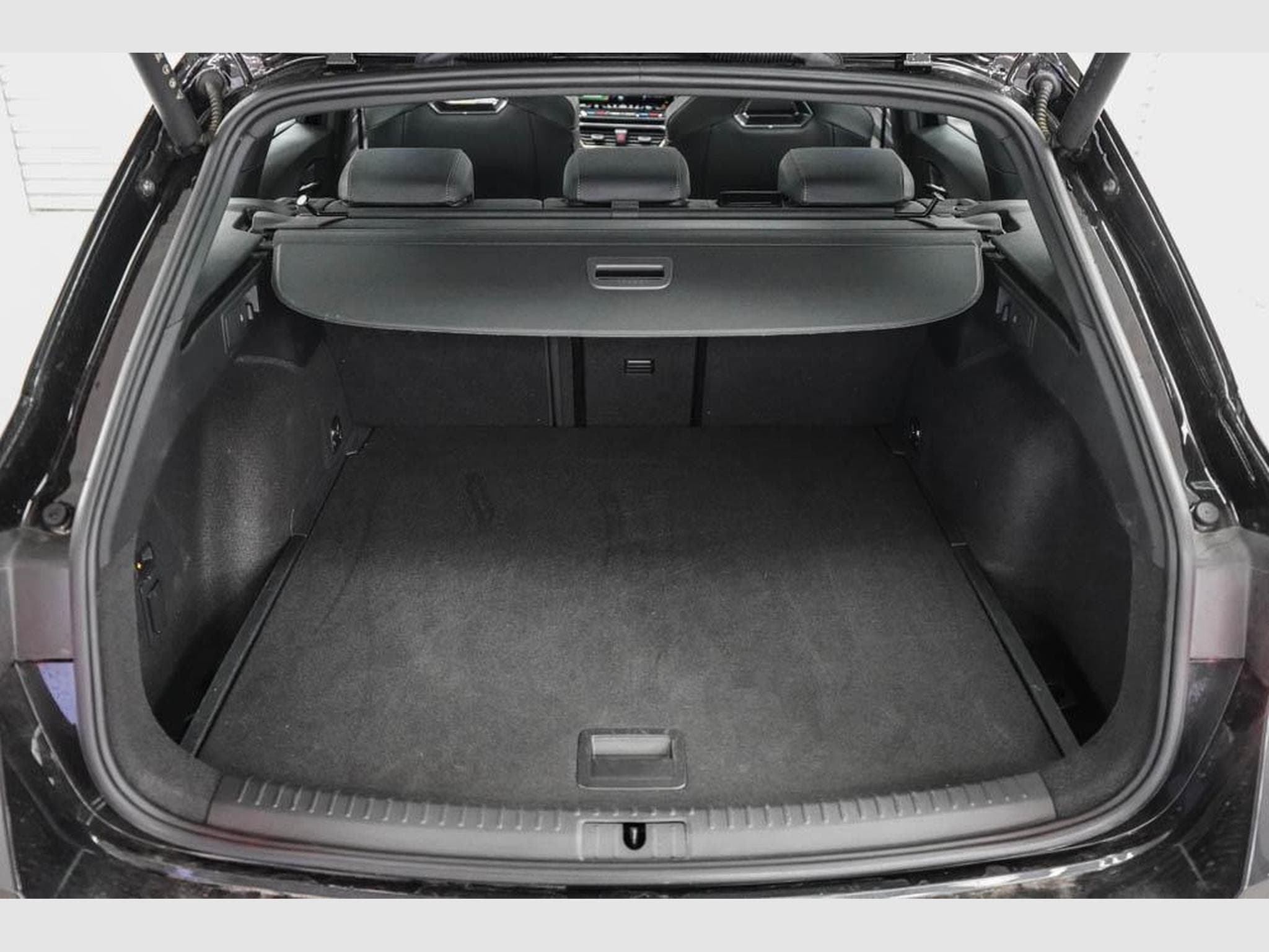 Cupra Leon ST 2,0 TSI (2025) - Foto 18