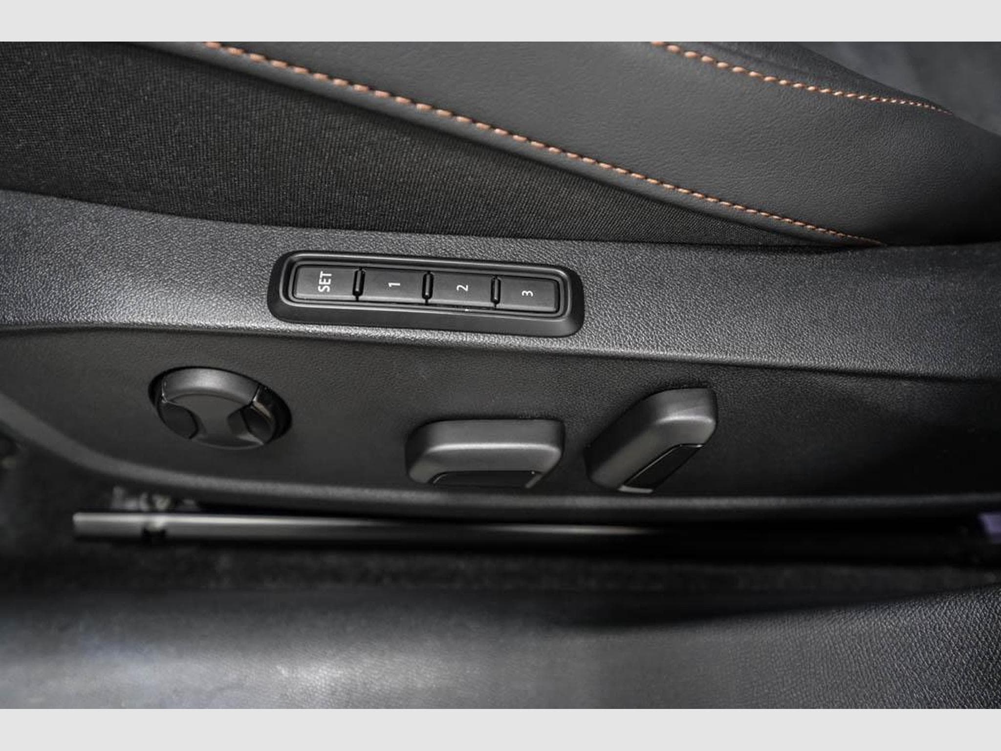 Cupra Leon ST 2,0 TSI (2025) - Foto 23