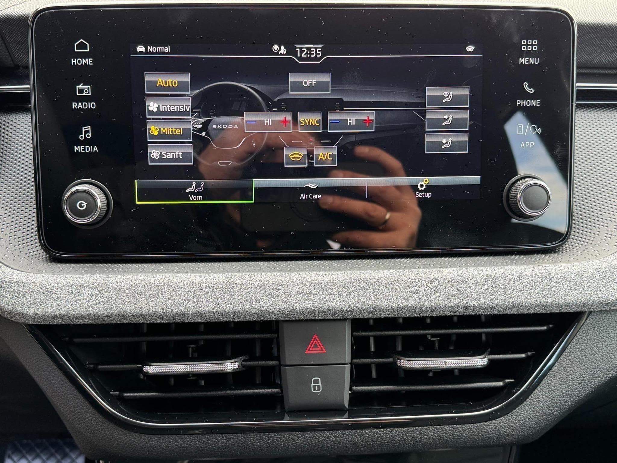 Skoda Scala 1,0 TSI DSG (2026) - Foto 15