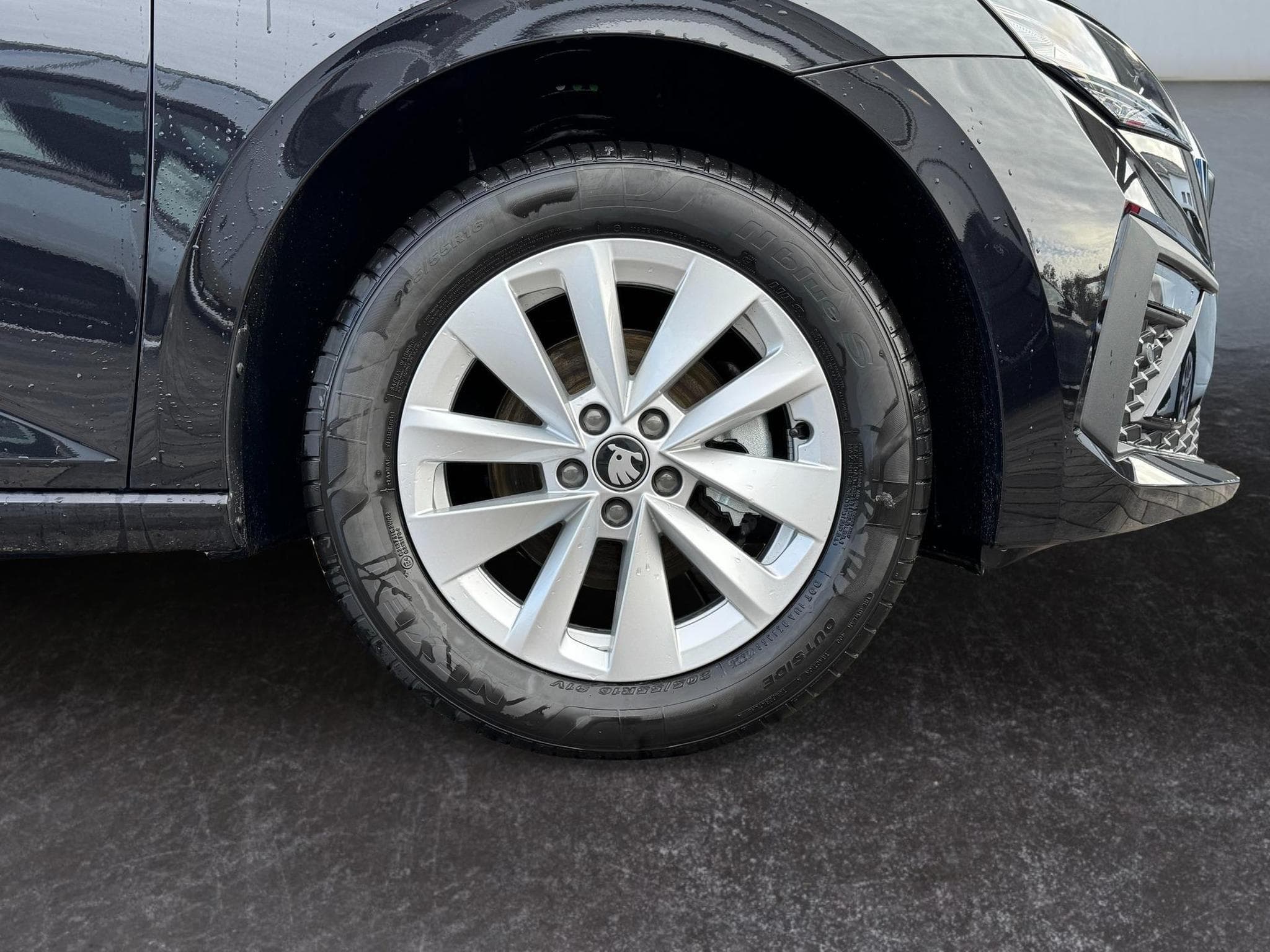 Skoda Scala 1,0 TSI DSG (2026) - Foto 7