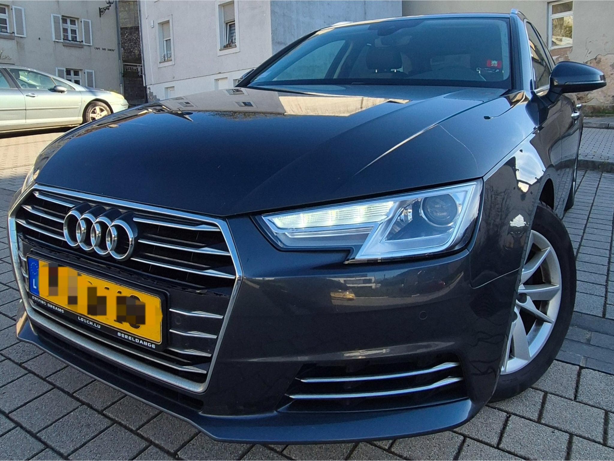 Audi A4 2.0TDI B9 Avant 150ch (2017) - Photo 1