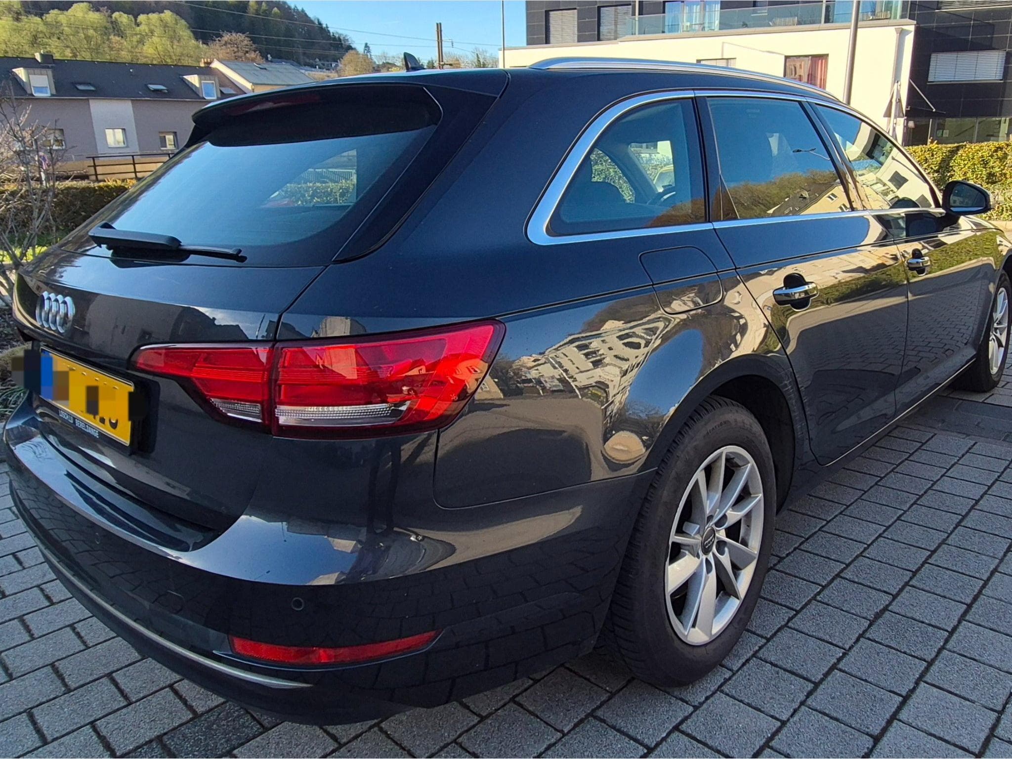 Audi A4 2.0TDI B9 Avant 150ch (2017) - Photo 2