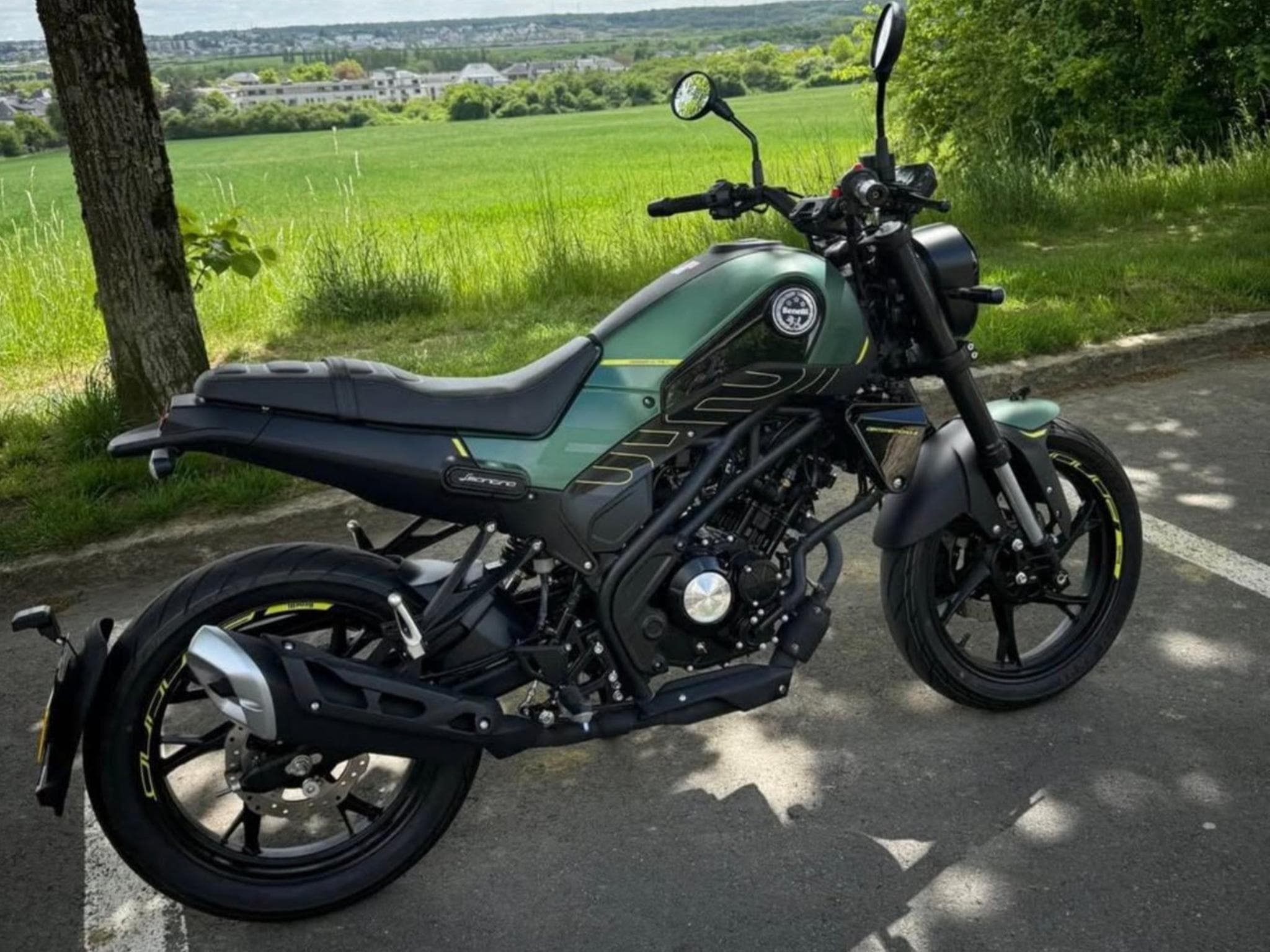 Benelli Leoncino 125CC (2022) - Photo 1