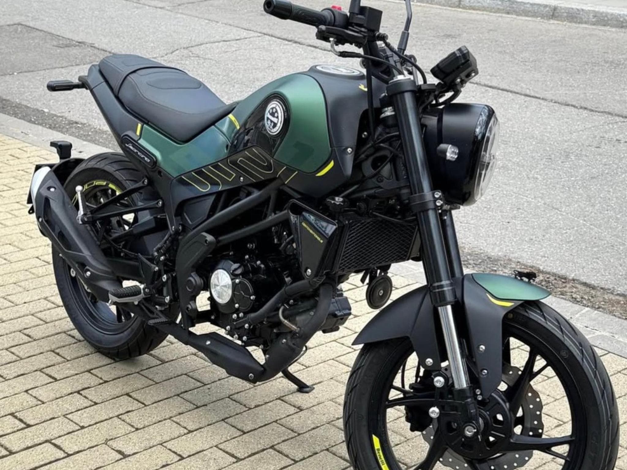 Benelli Leoncino 125CC (2022) - Photo 2