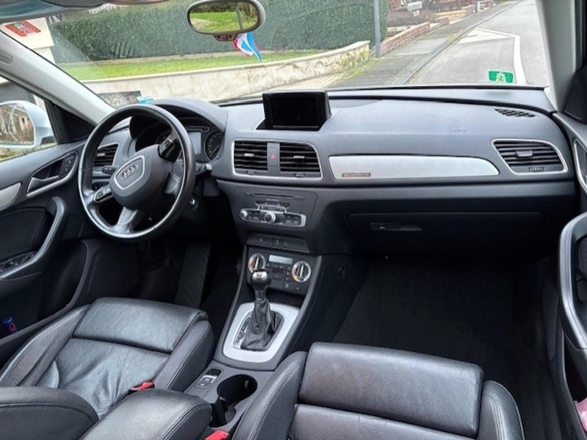 Audi Q3 (2014) - Photo 2