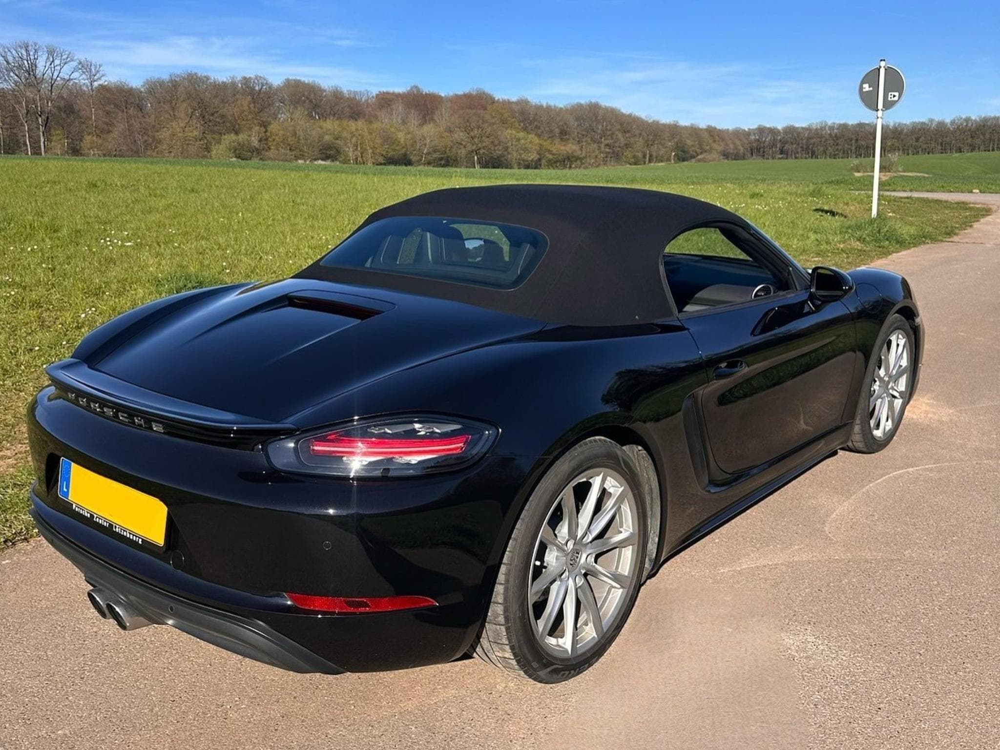 Porsche 718 (2017) - Photo 3